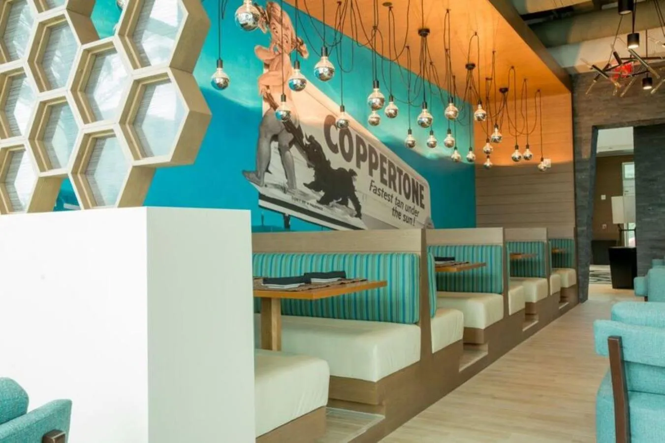 Restaurant/places to eat in Four Points by Sheraton Miami Airport