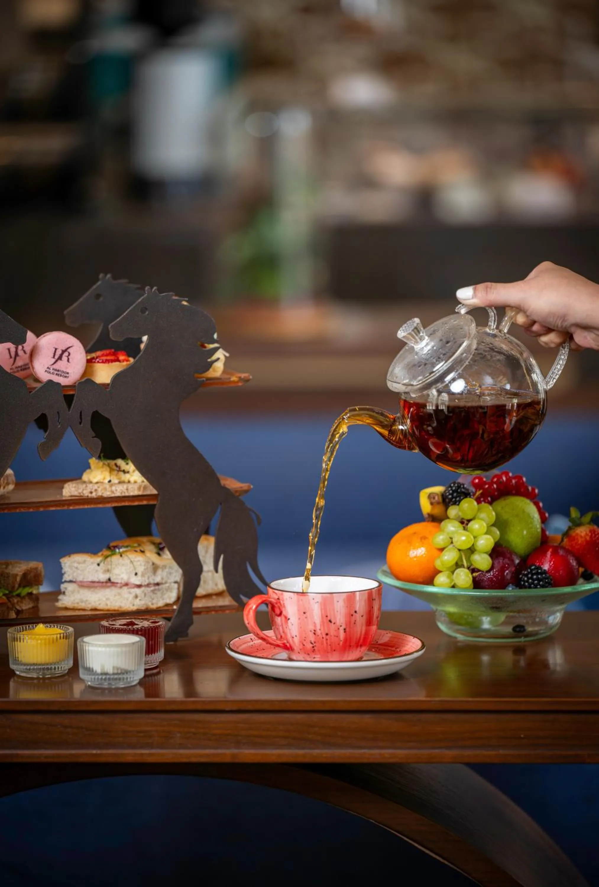 Restaurant/places to eat in Al Habtoor Polo Resort