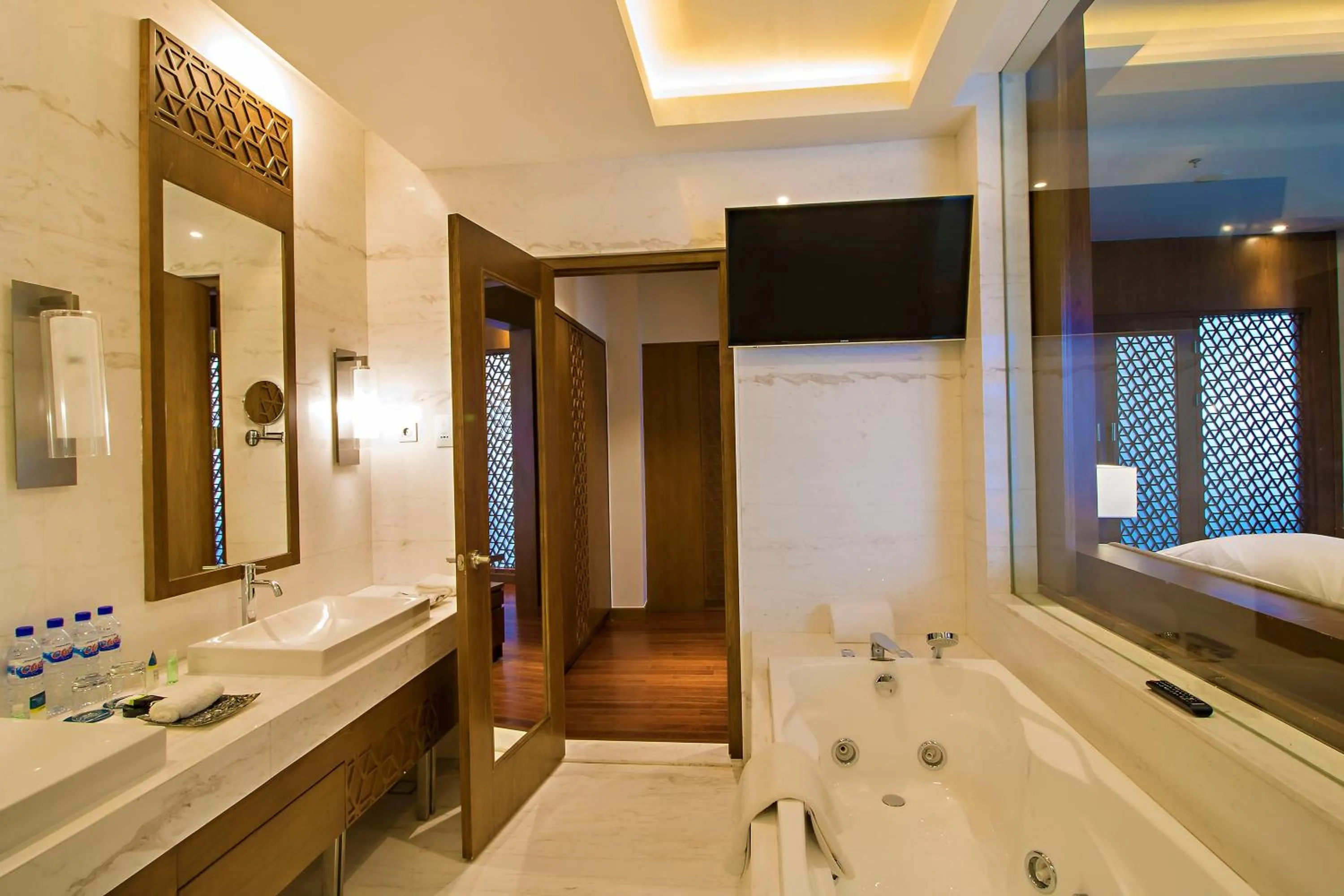 Bathroom, Bed in Four Points by Sheraton Manado