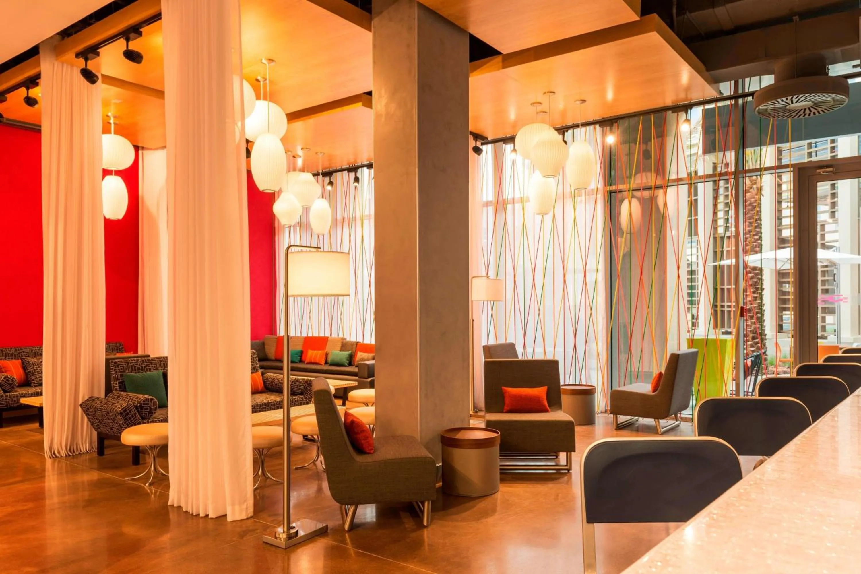 Lounge or bar in Aloft Al Ain