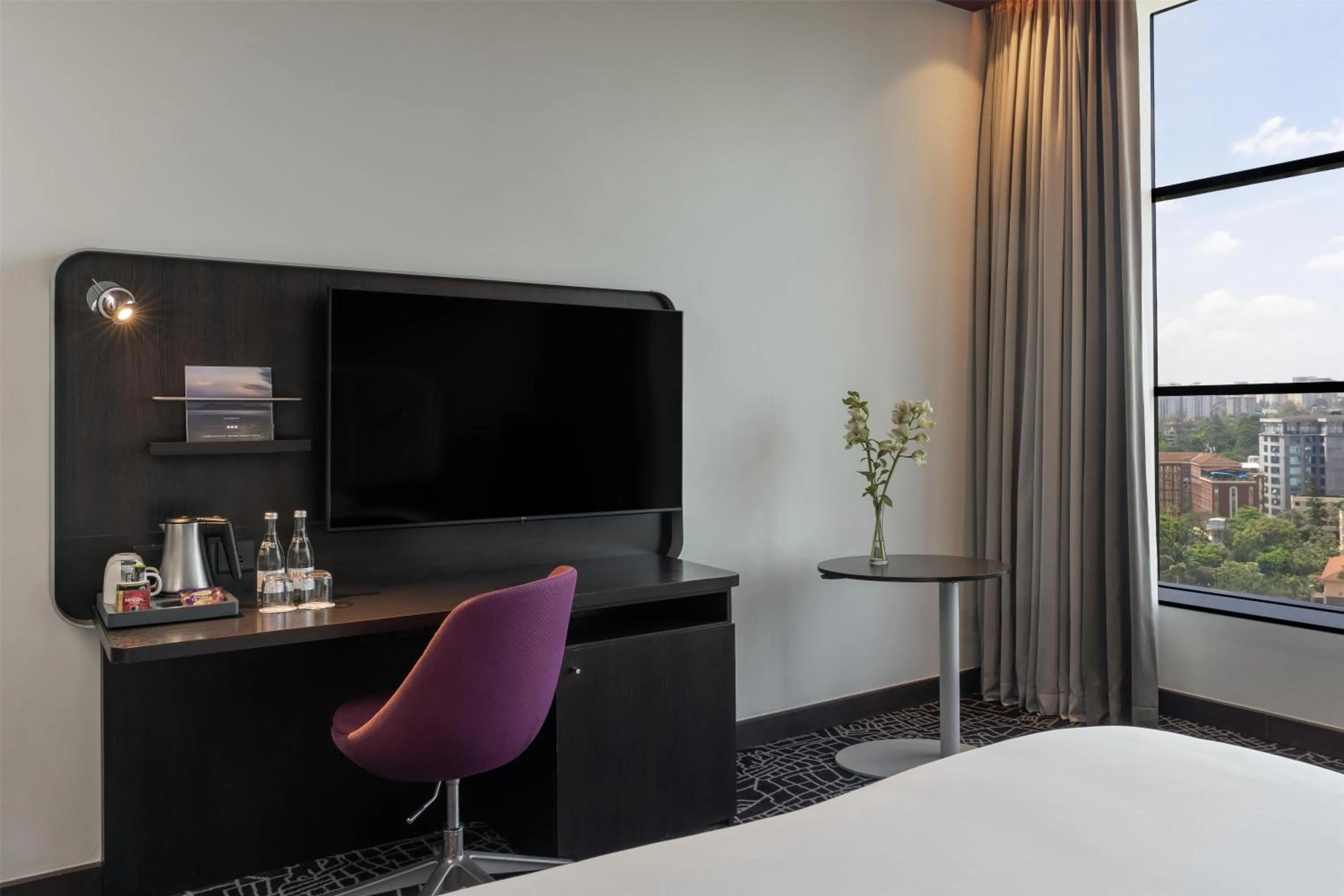 Bedroom, Bed in Park Inn by Radisson, Nairobi Westlands