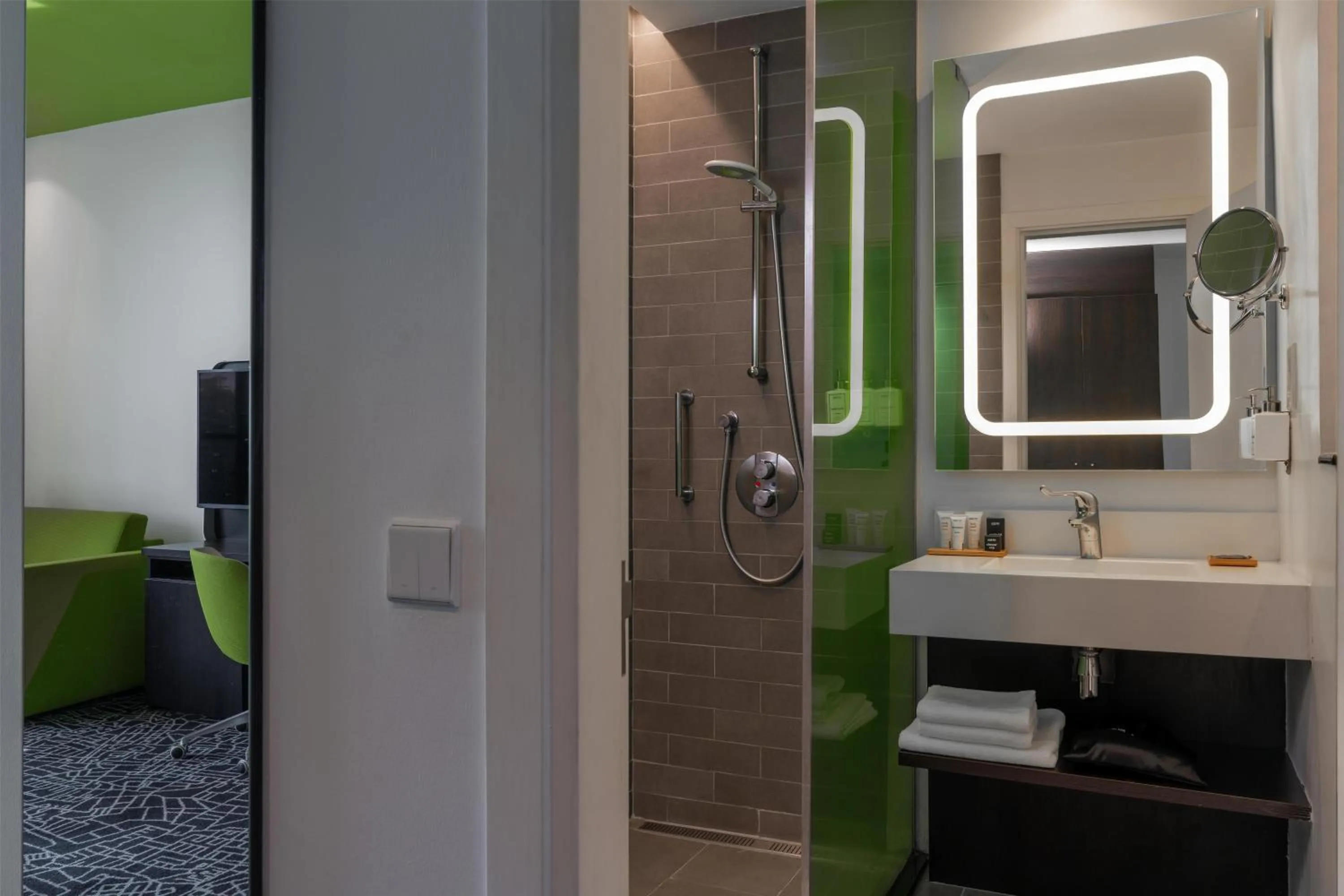 Bathroom in Park Inn by Radisson, Nairobi Westlands