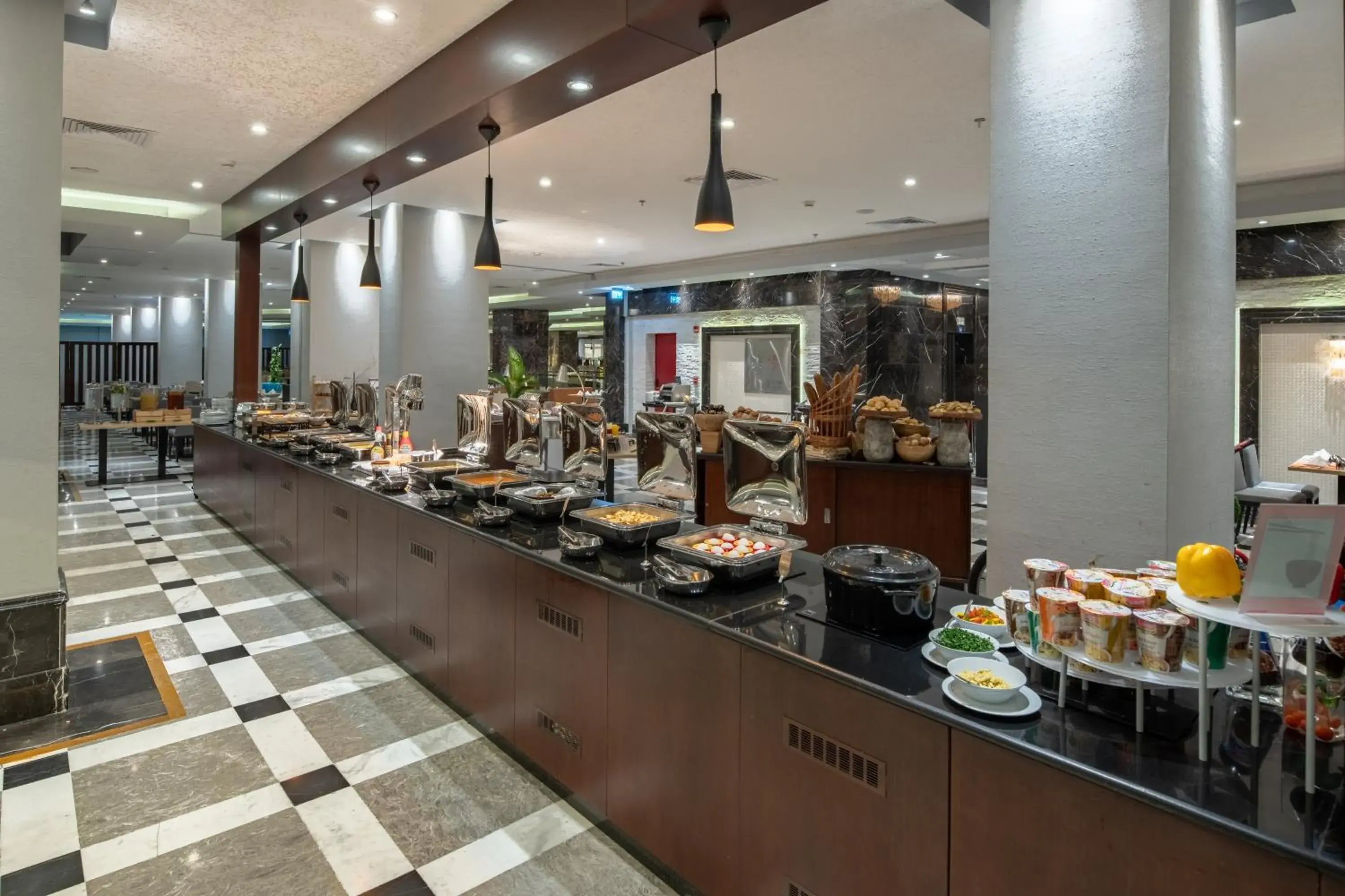 Restaurant/places to eat in Park Inn by Radisson Makkah Al Naseem Restaurant/places to eat in Park Inn by Radisson Makkah Al Naseem
