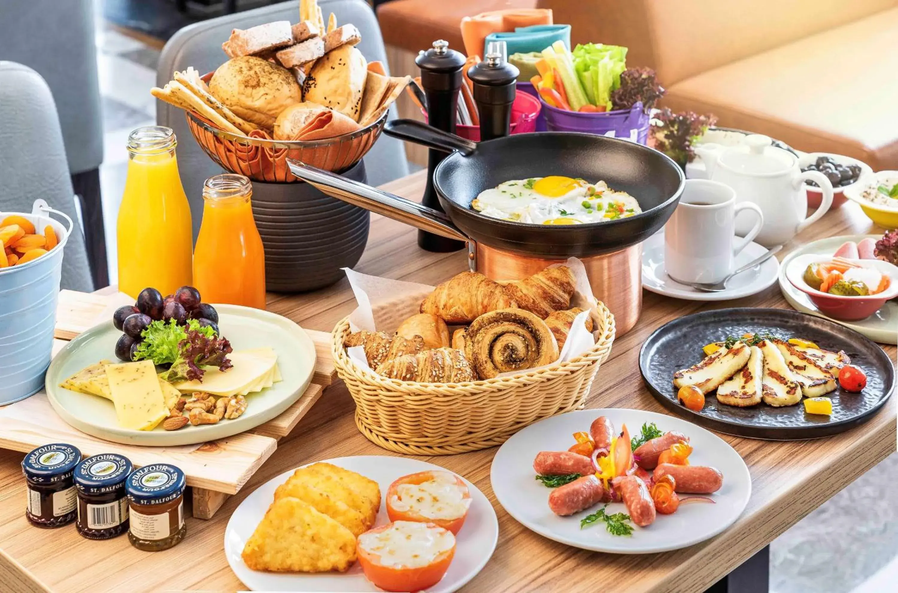 Restaurant/places to eat in Park Inn by Radisson Makkah Al Naseem Restaurant/places to eat in Park Inn by Radisson Makkah Al Naseem