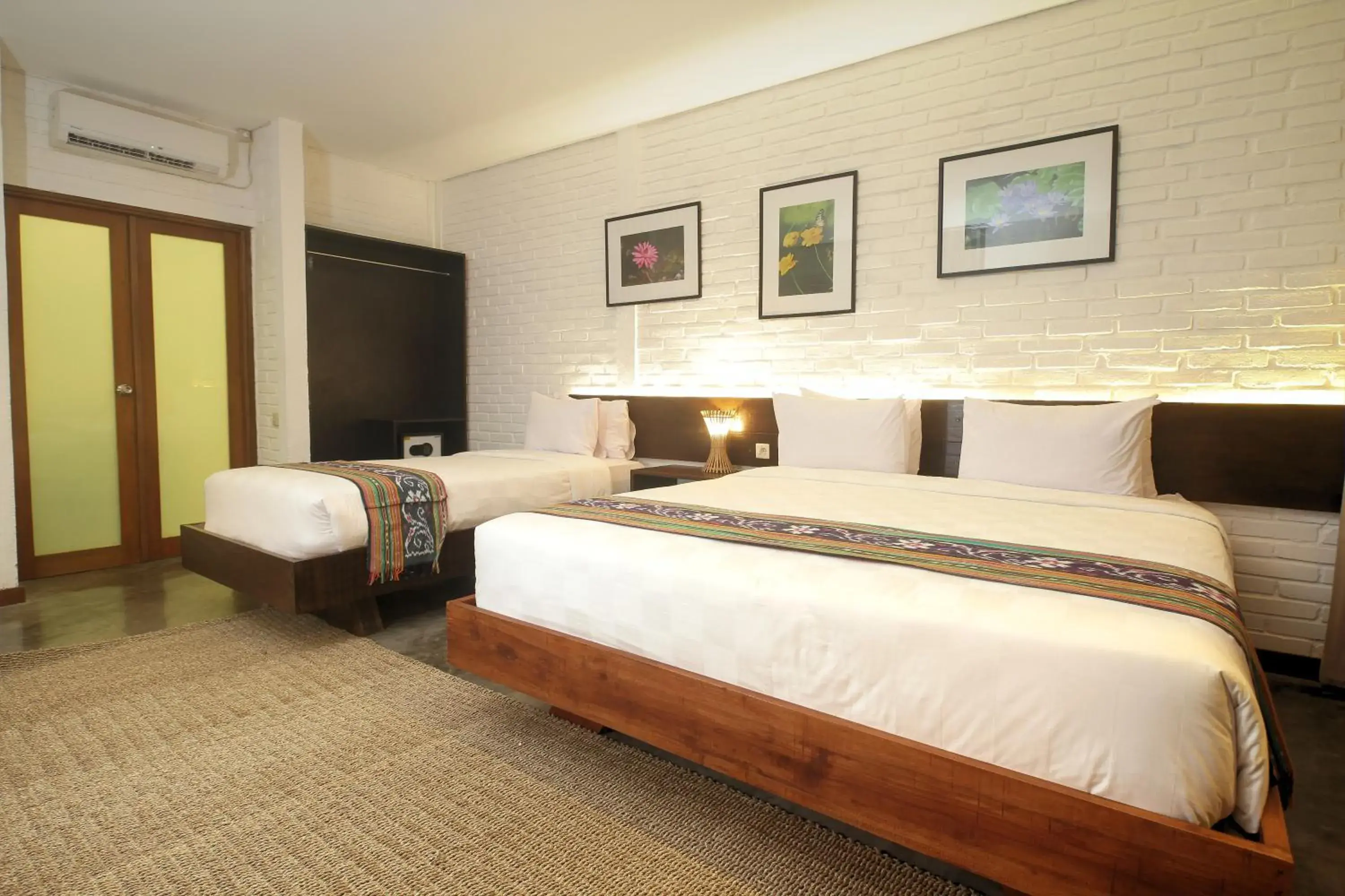 Bedroom, Bed in Shankara Borobudur Bedroom, Bed in Shankara Borobudur