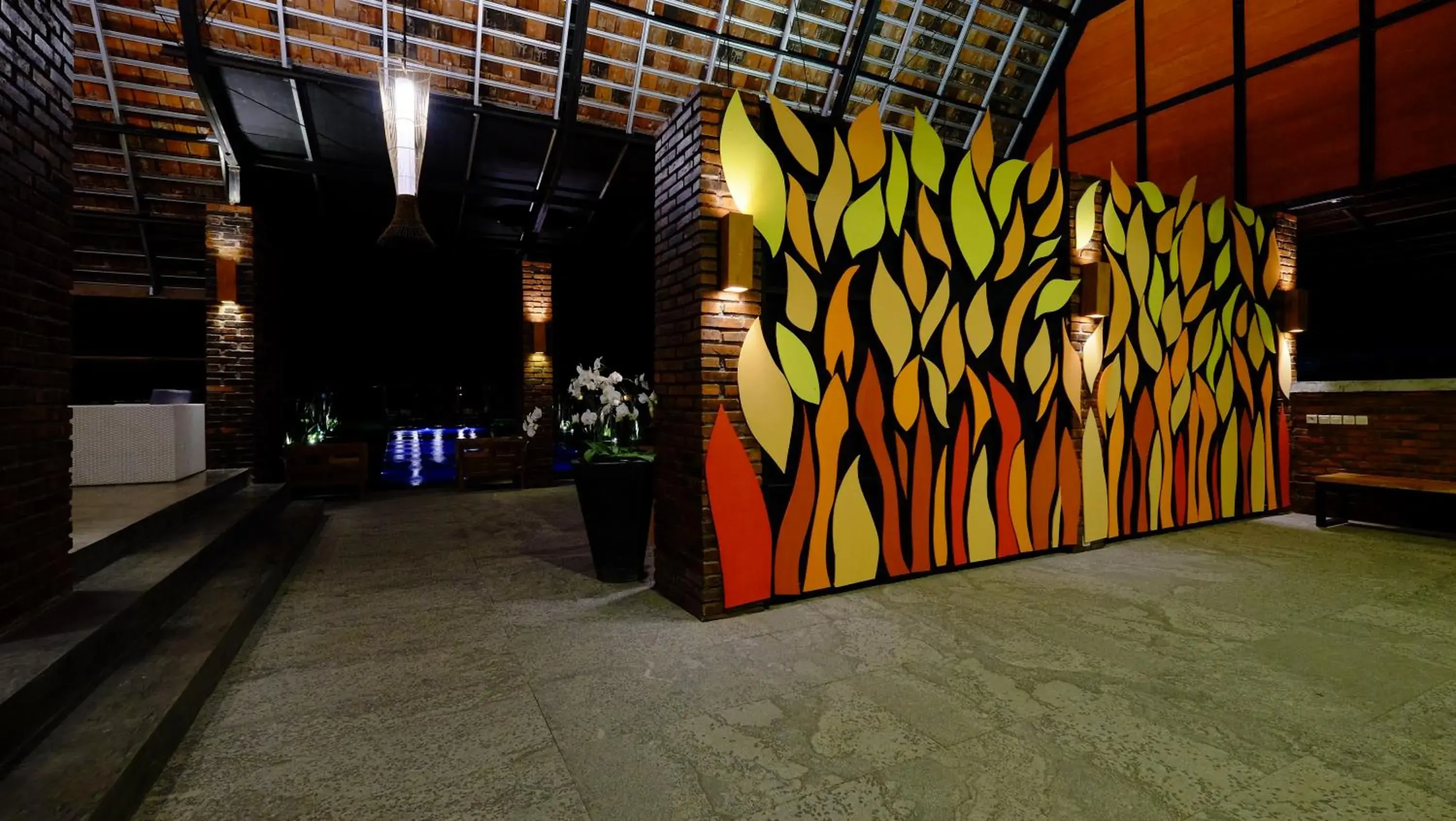 Facade/entrance in Shankara Borobudur Facade/entrance in Shankara Borobudur