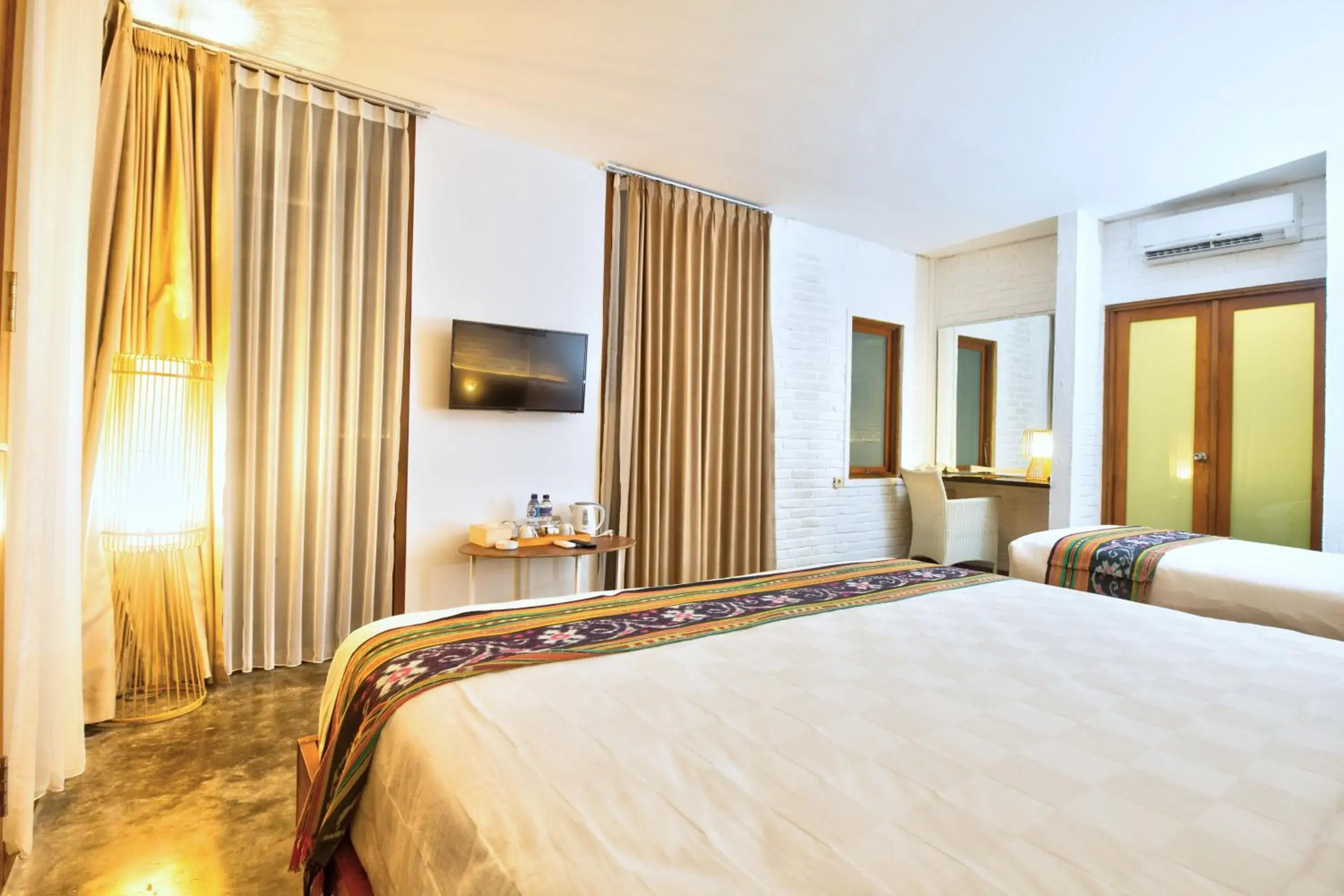 Bedroom, Bed in Shankara Borobudur Bedroom, Bed in Shankara Borobudur