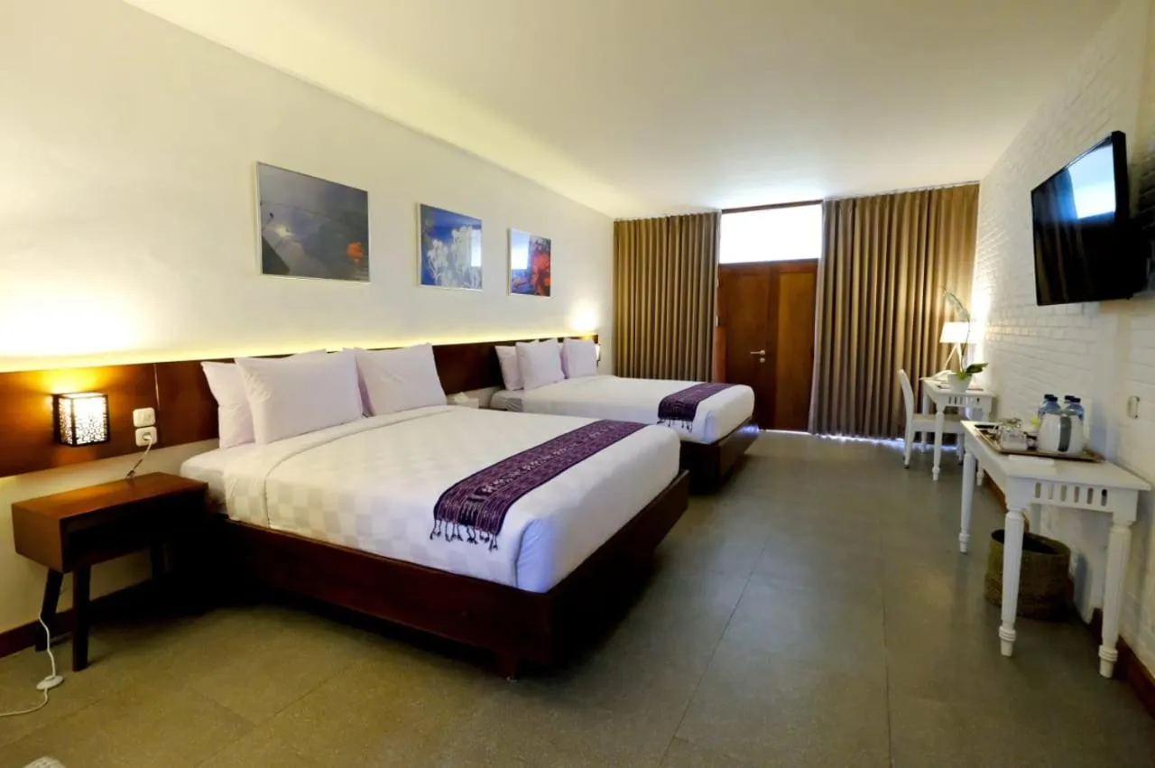 Bed in Shankara Borobudur