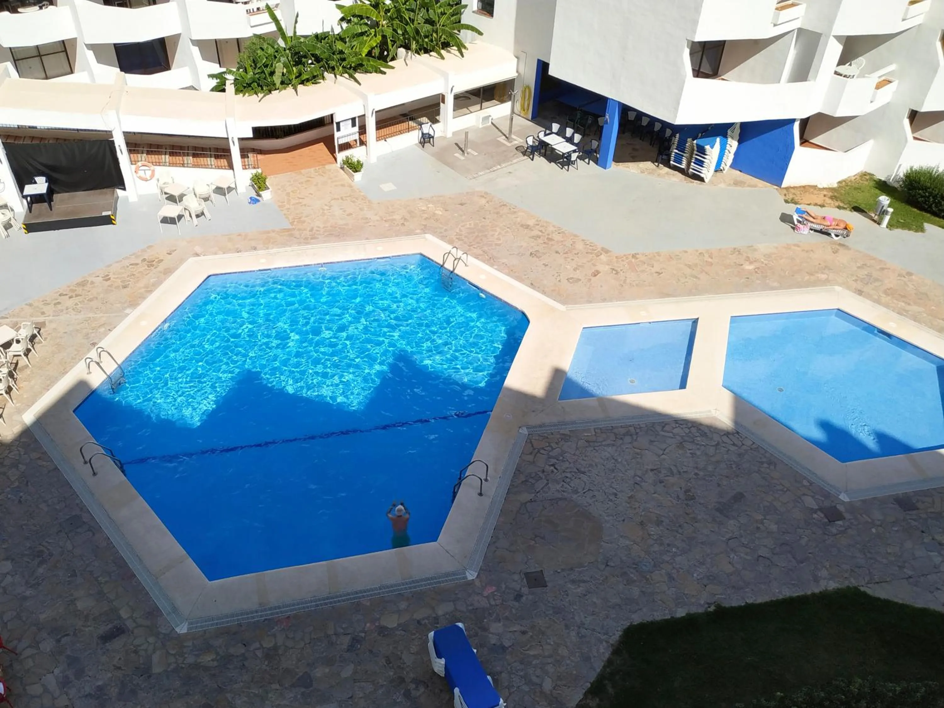 Swimming pool in Apartamentos Eurhostal 3000