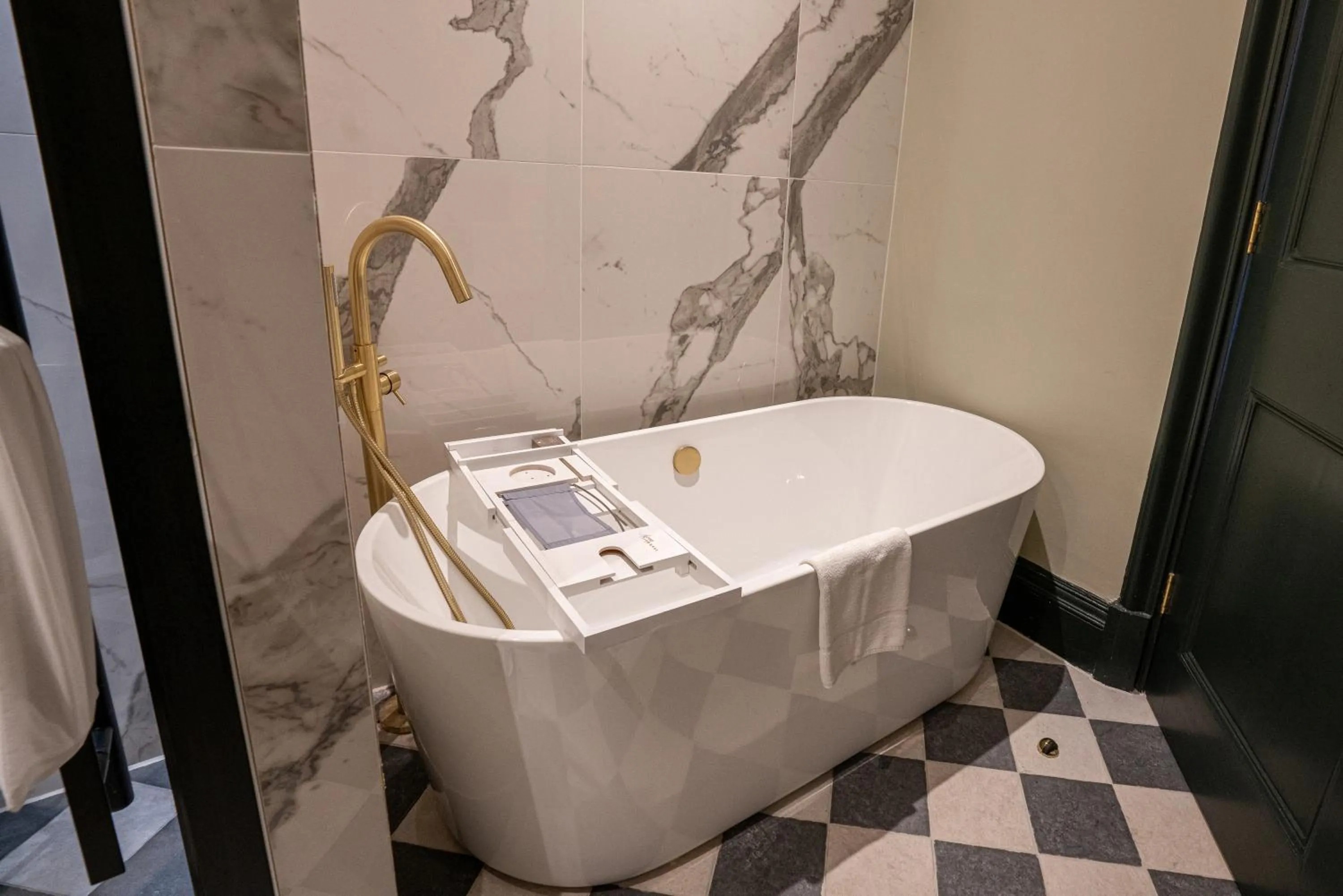 Bathroom in Hunton Park Hotel