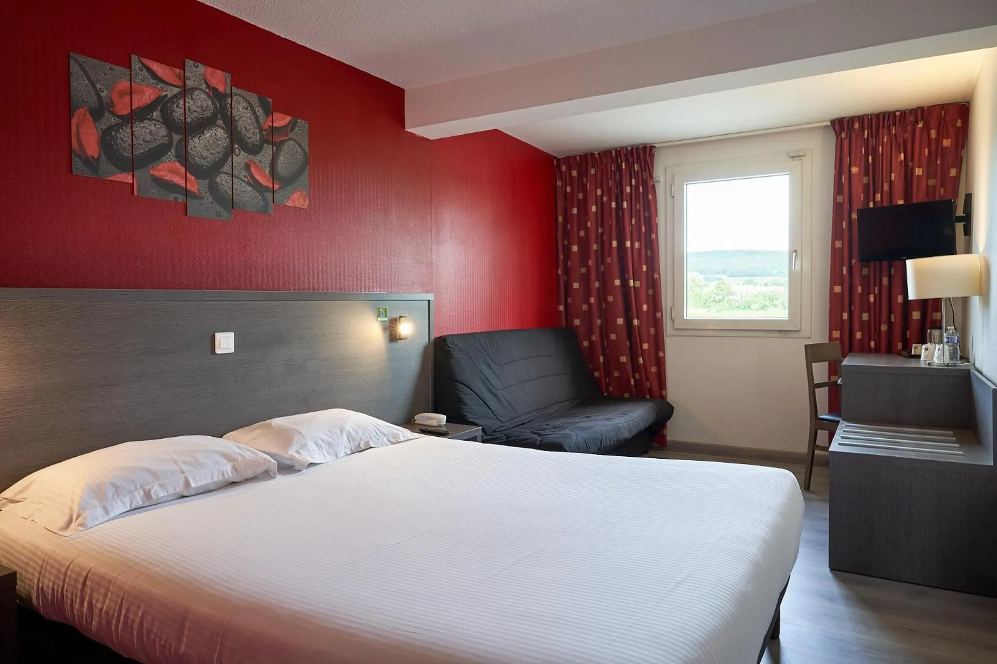 Bedroom, Bed in Authentic by balladins Dijon / Marsannay-la-Côte