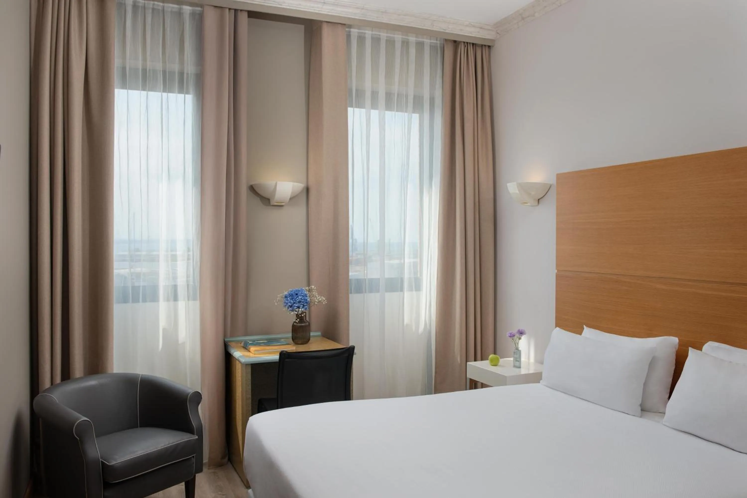 Bedroom, Bed in NH Ancona