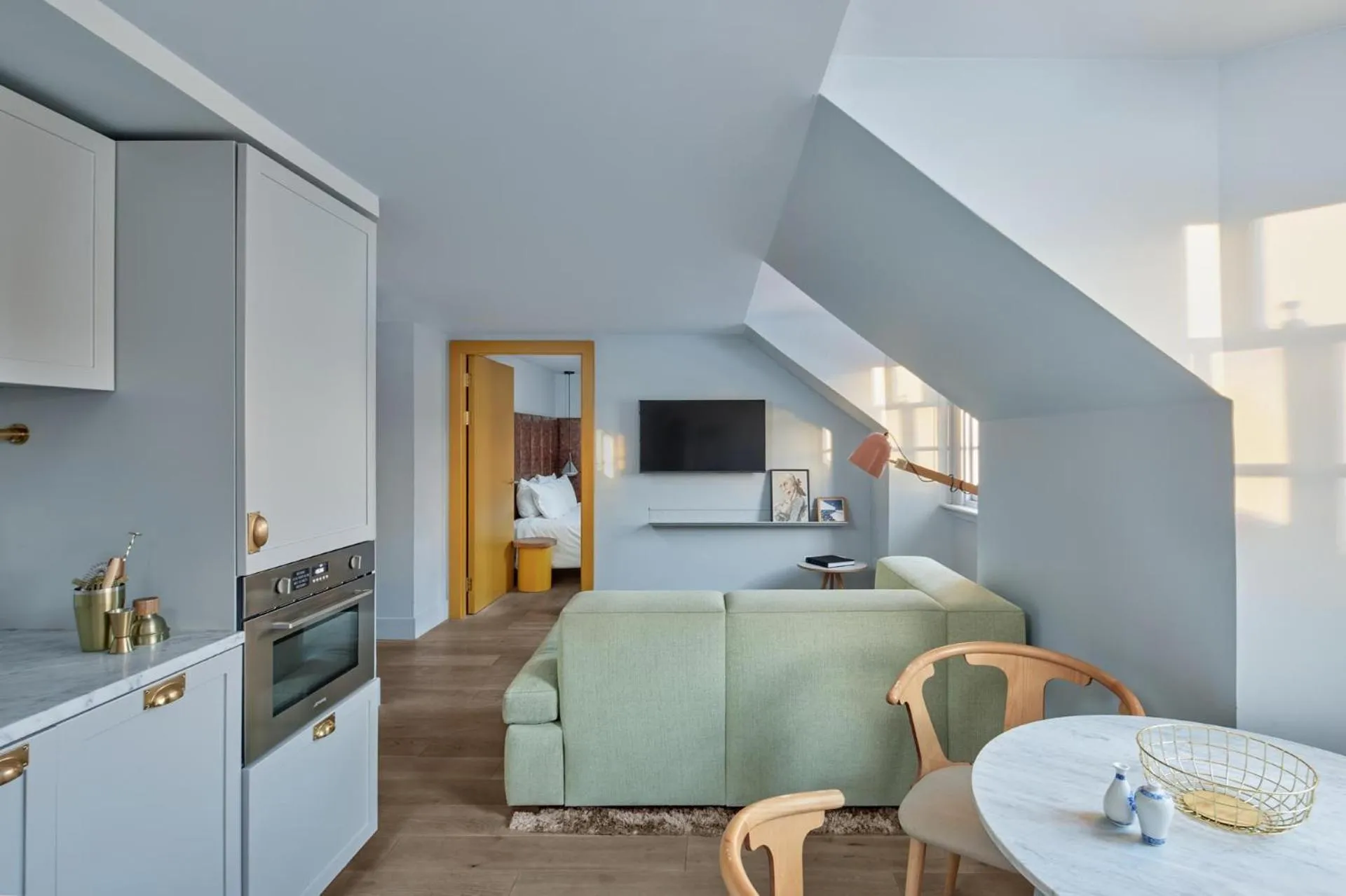 Kitchen or kitchenette in Eden Locke