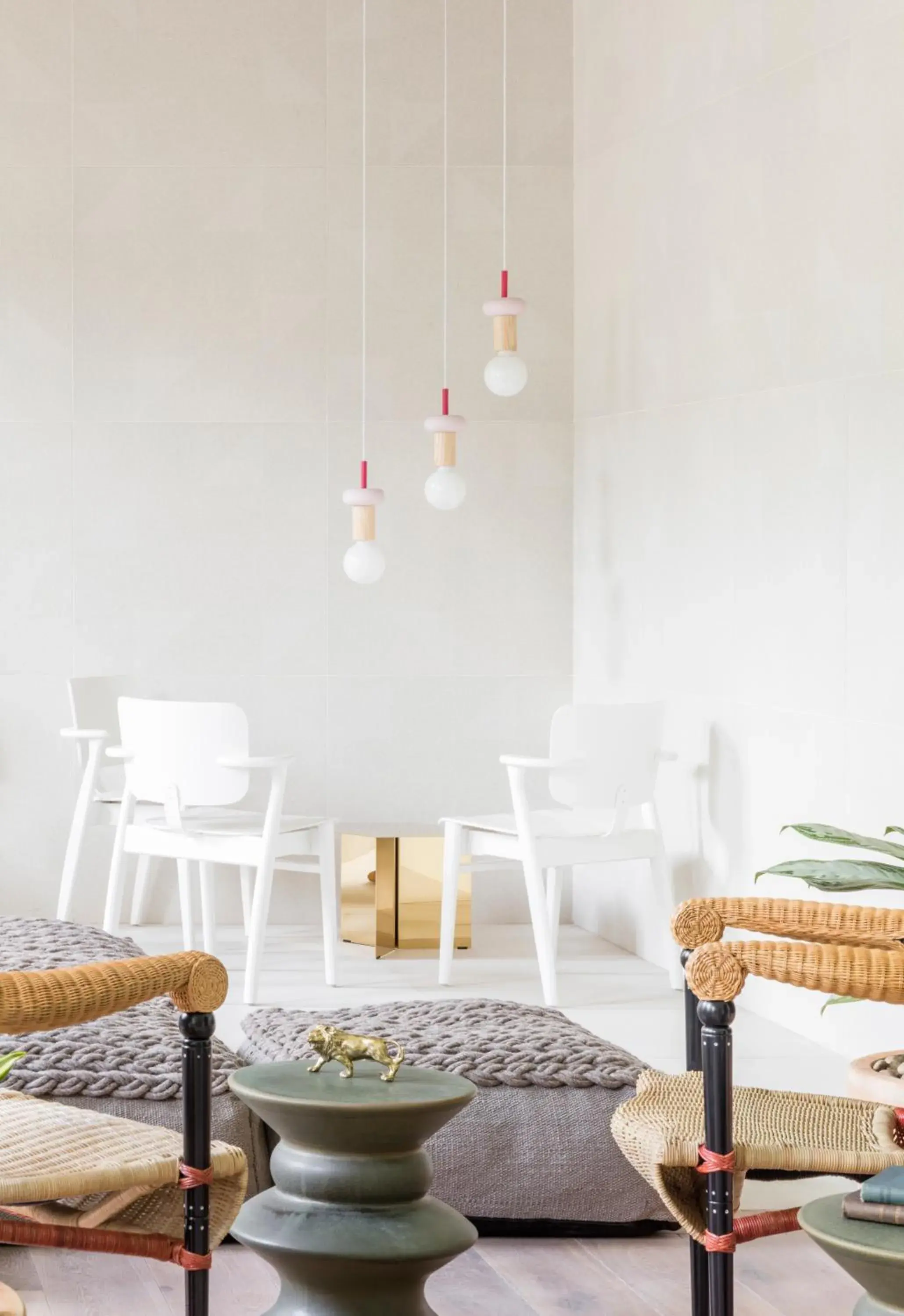 Lounge or bar in Eden Locke Lounge or bar in Eden Locke