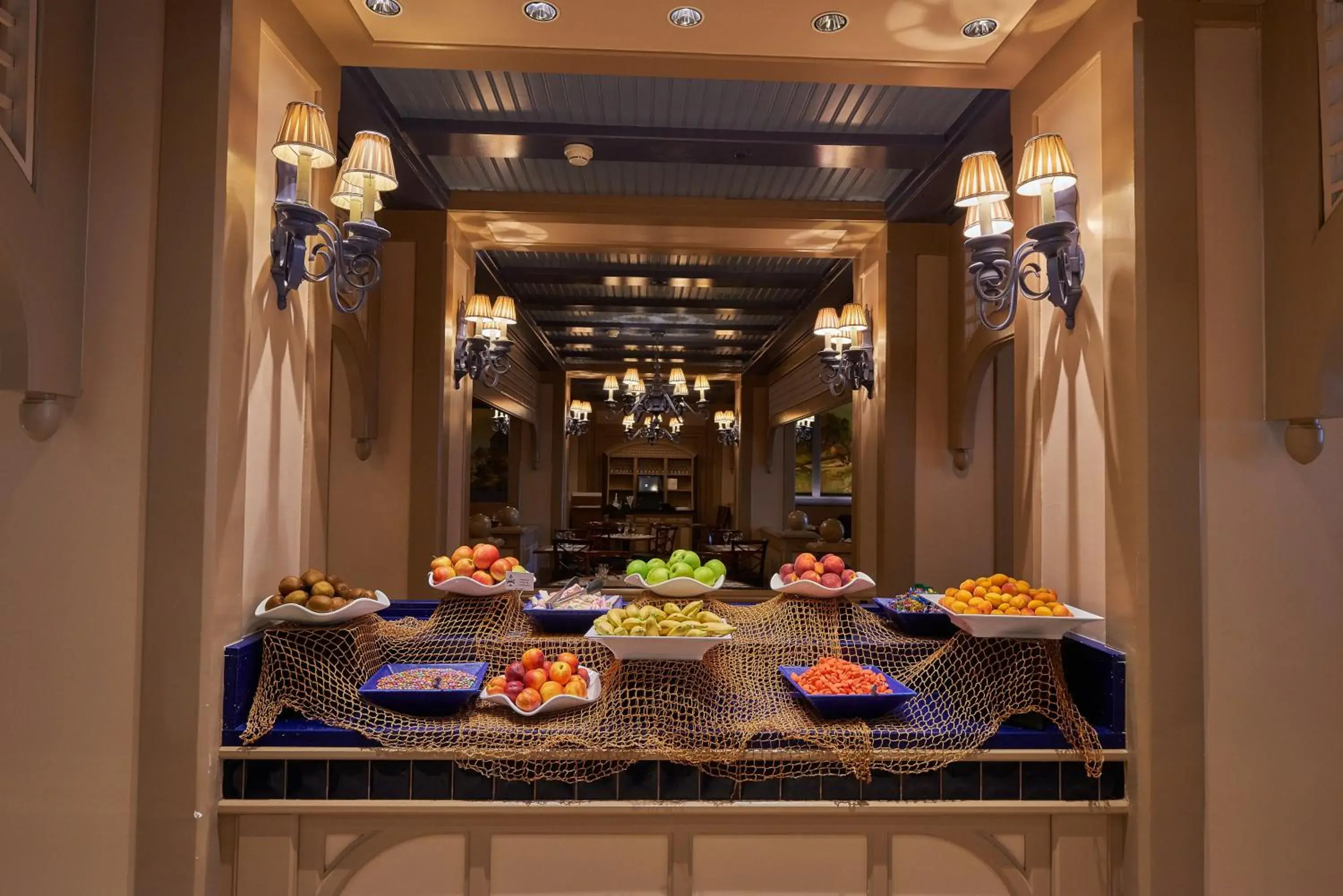 Restaurant/places to eat in Disney Newport Bay Club Restaurant/places to eat in Disney Newport Bay Club