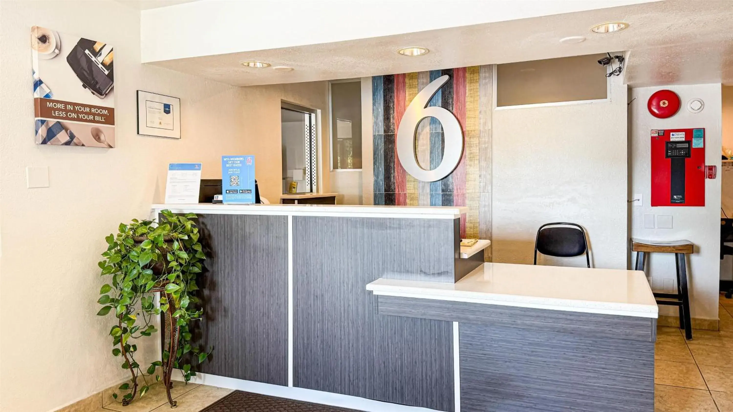 Lobby or reception in Studio 6-Grand Prairie, TX Lobby or reception in Studio 6-Grand Prairie, TX