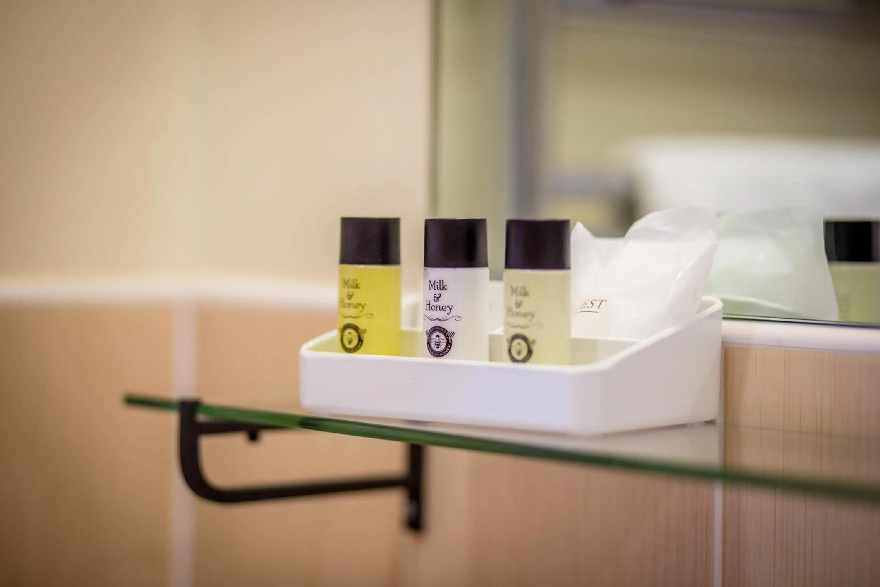 Mica Point City Centre Apartment