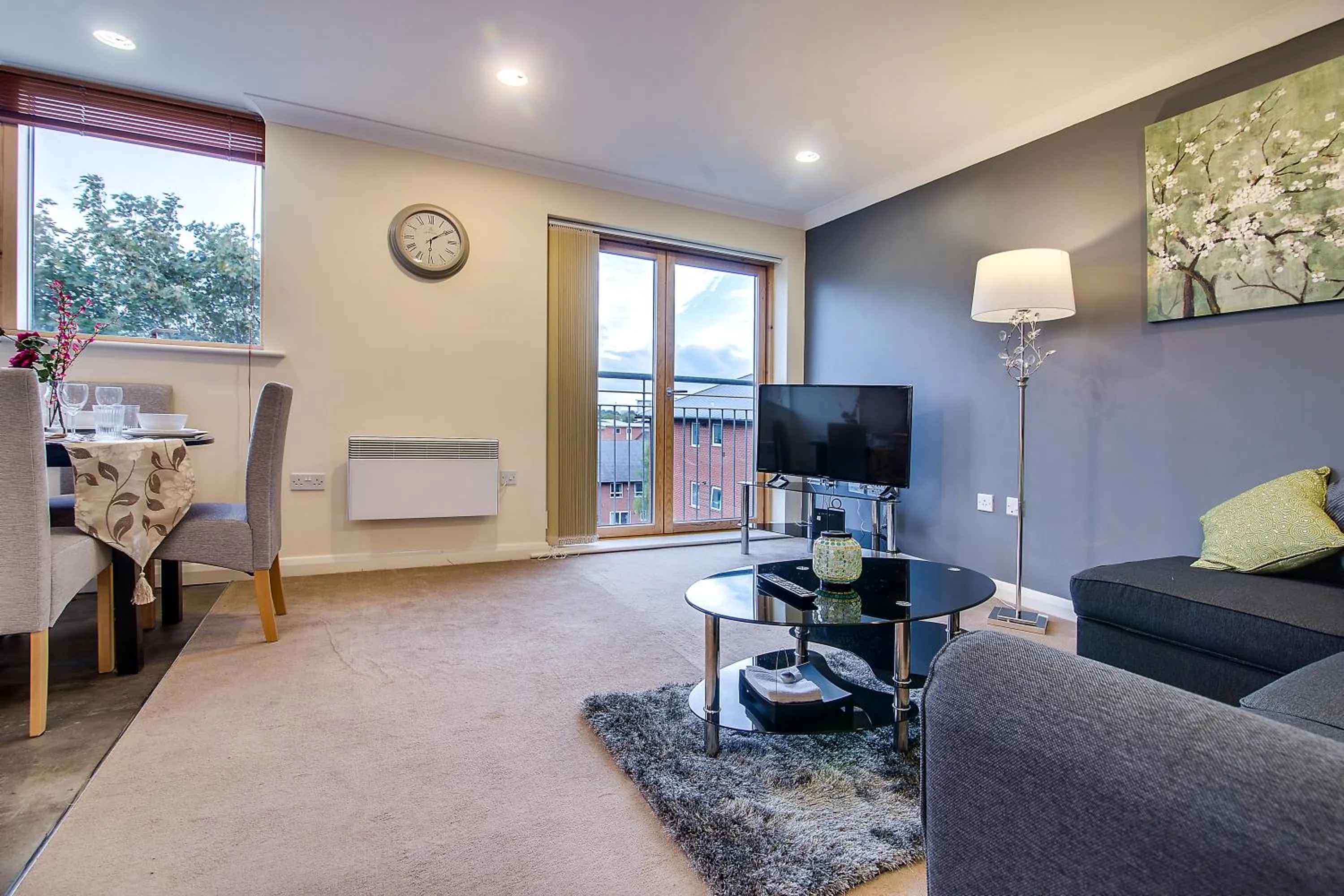 Mica Point City Centre Apartment