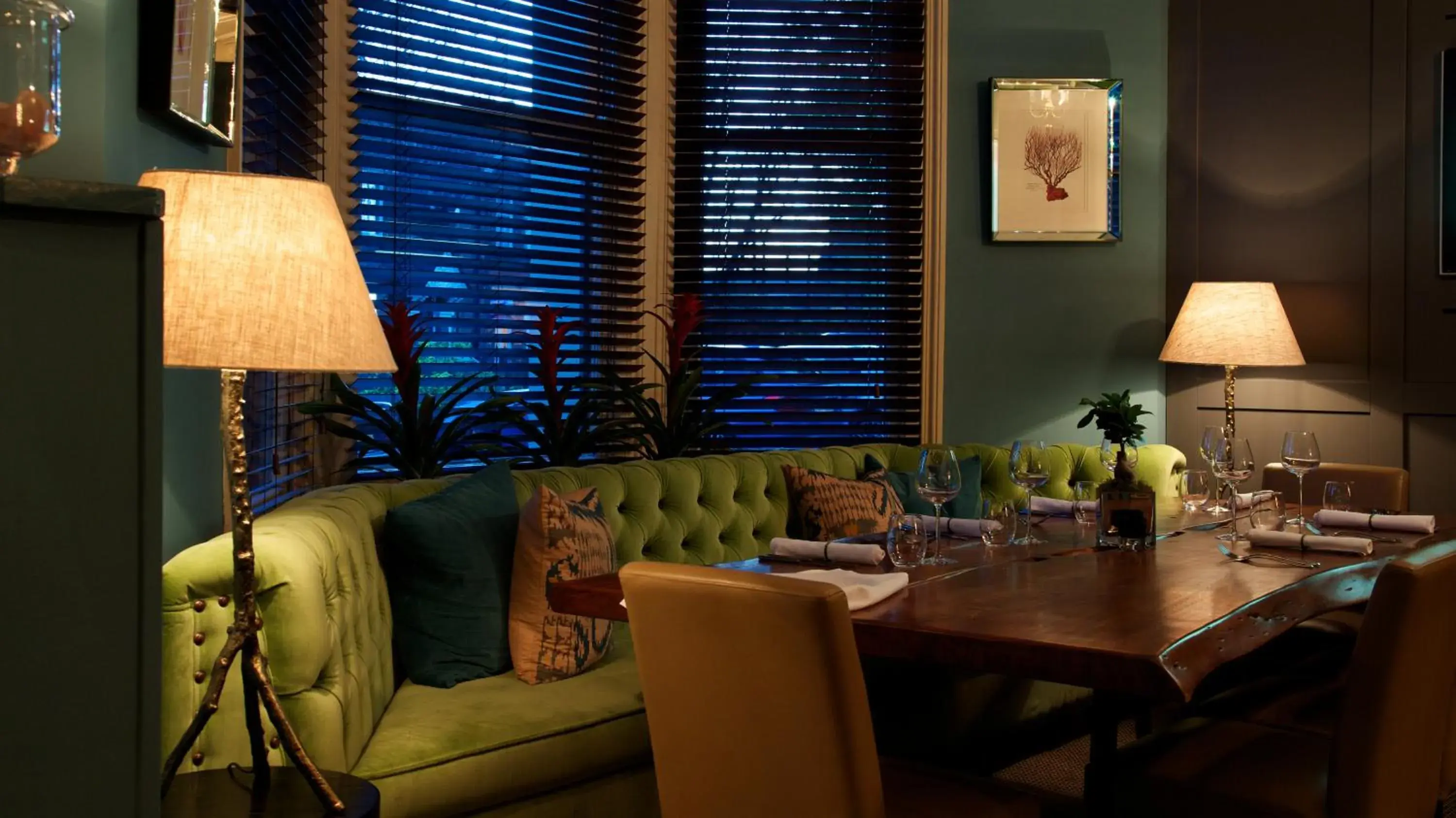 Restaurant/places to eat in The Lodge Hotel - Putney Restaurant/places to eat in The Lodge Hotel - Putney