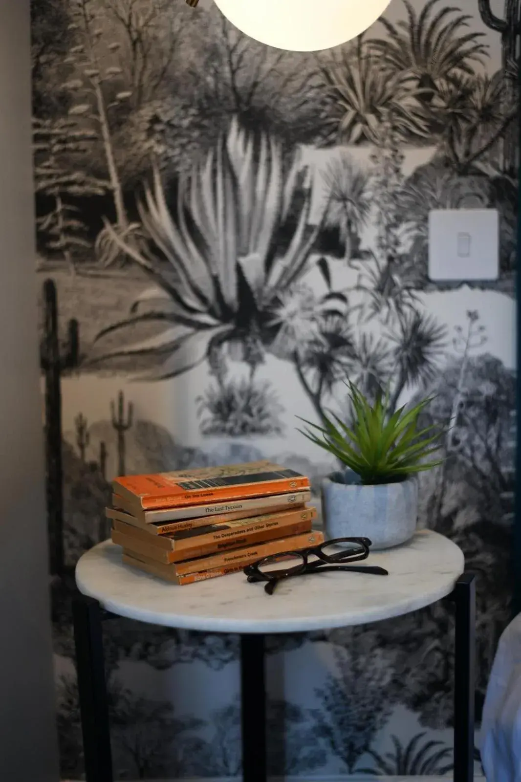 Deluxe Double Room in The Lodge Hotel - Putney Deluxe Double Room in The Lodge Hotel - Putney