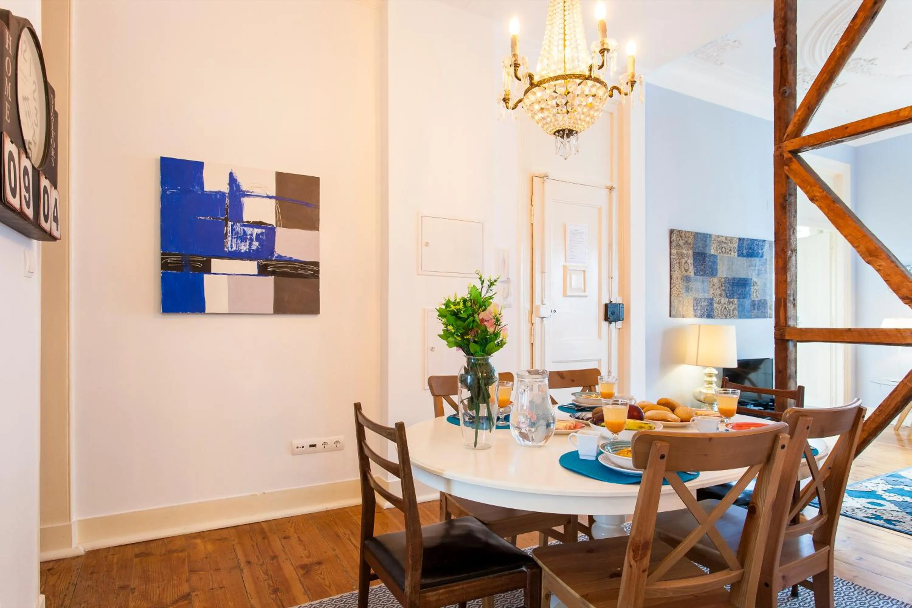 Bairro Alto 3 Bedroom Patio Flat!