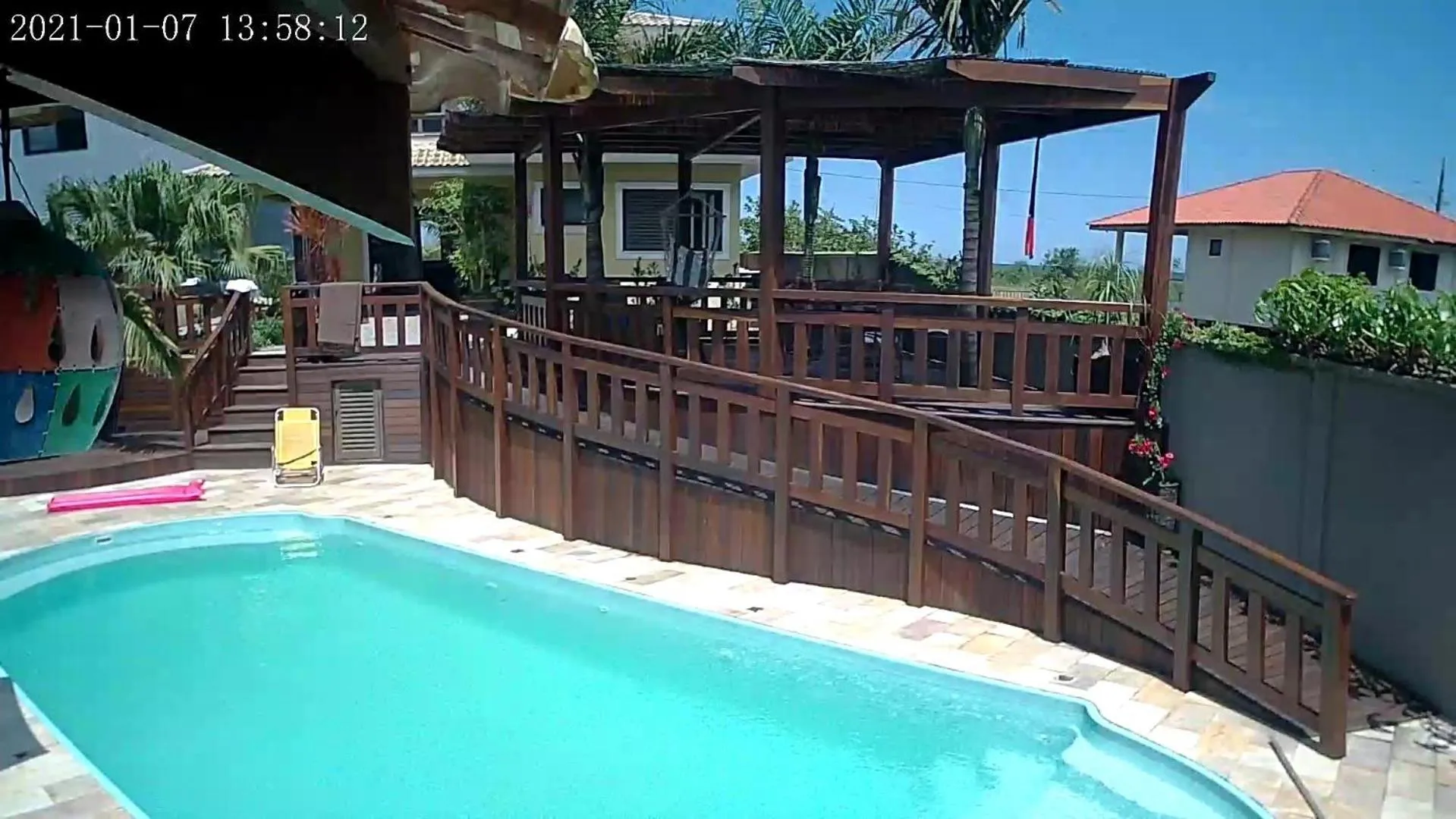 Swimming pool in Casa do Saí