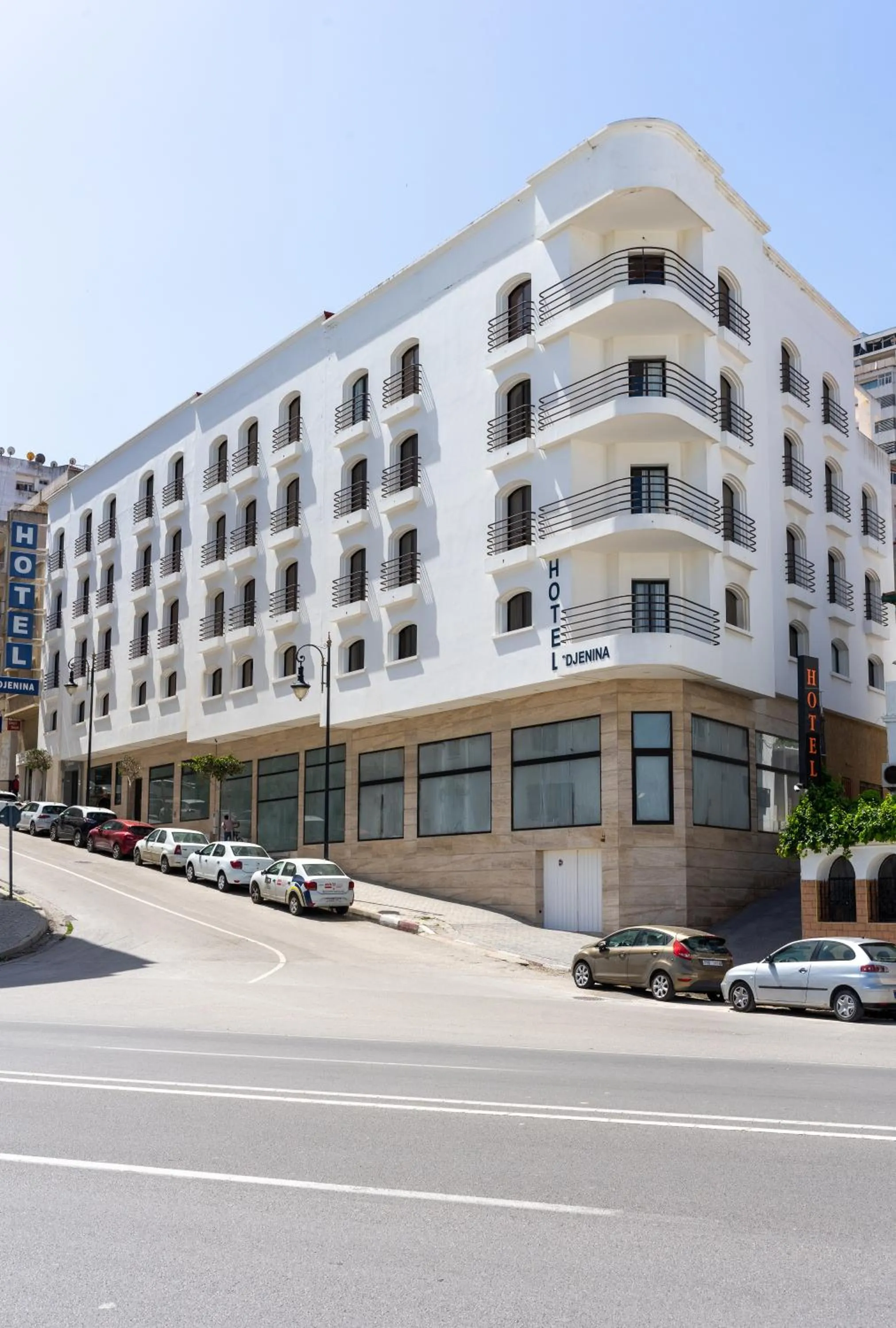 Property building in Hotel El Djenina