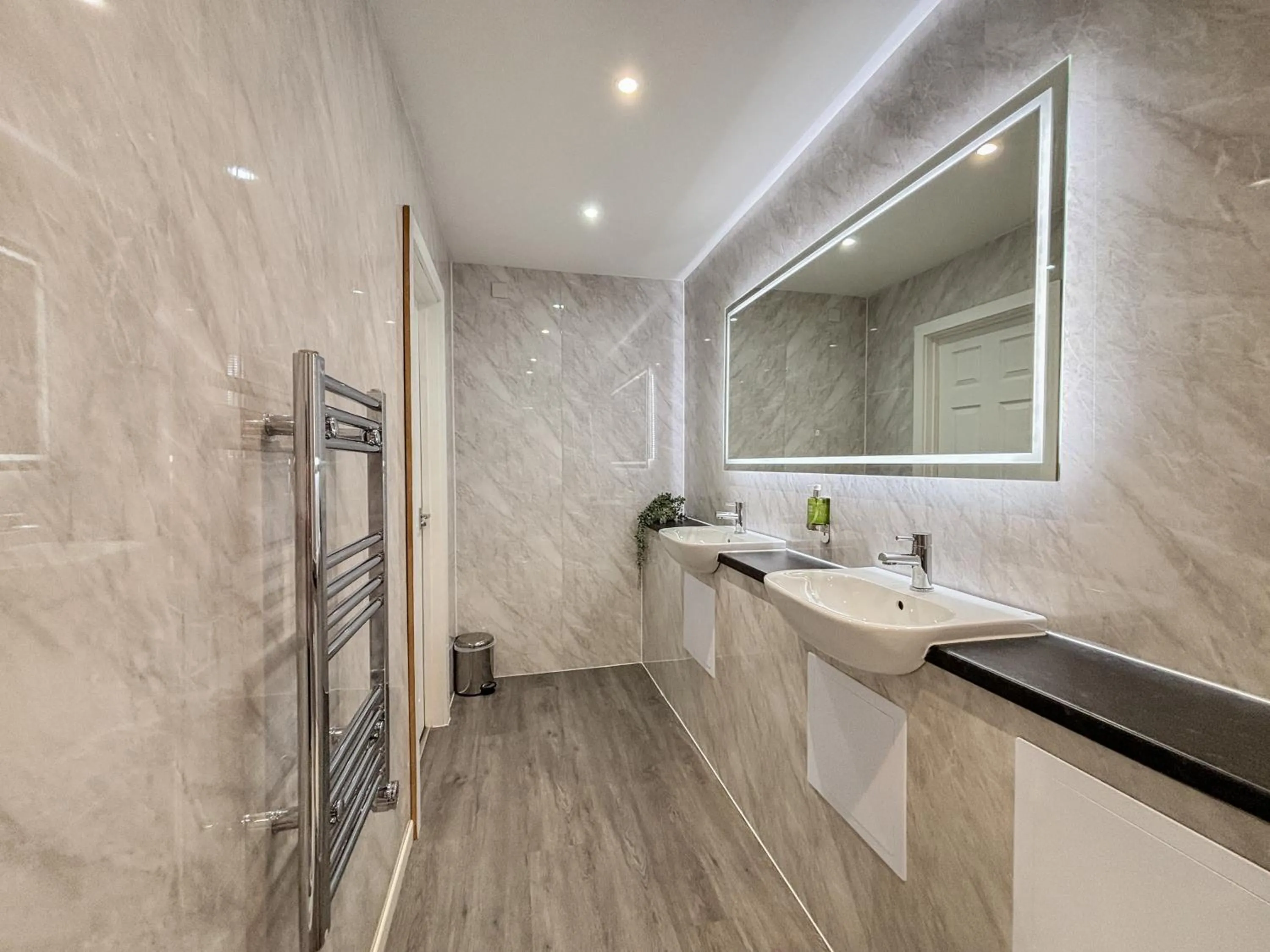 Bathroom in Ivy Bush Royal Hotel by Compass Hospitality