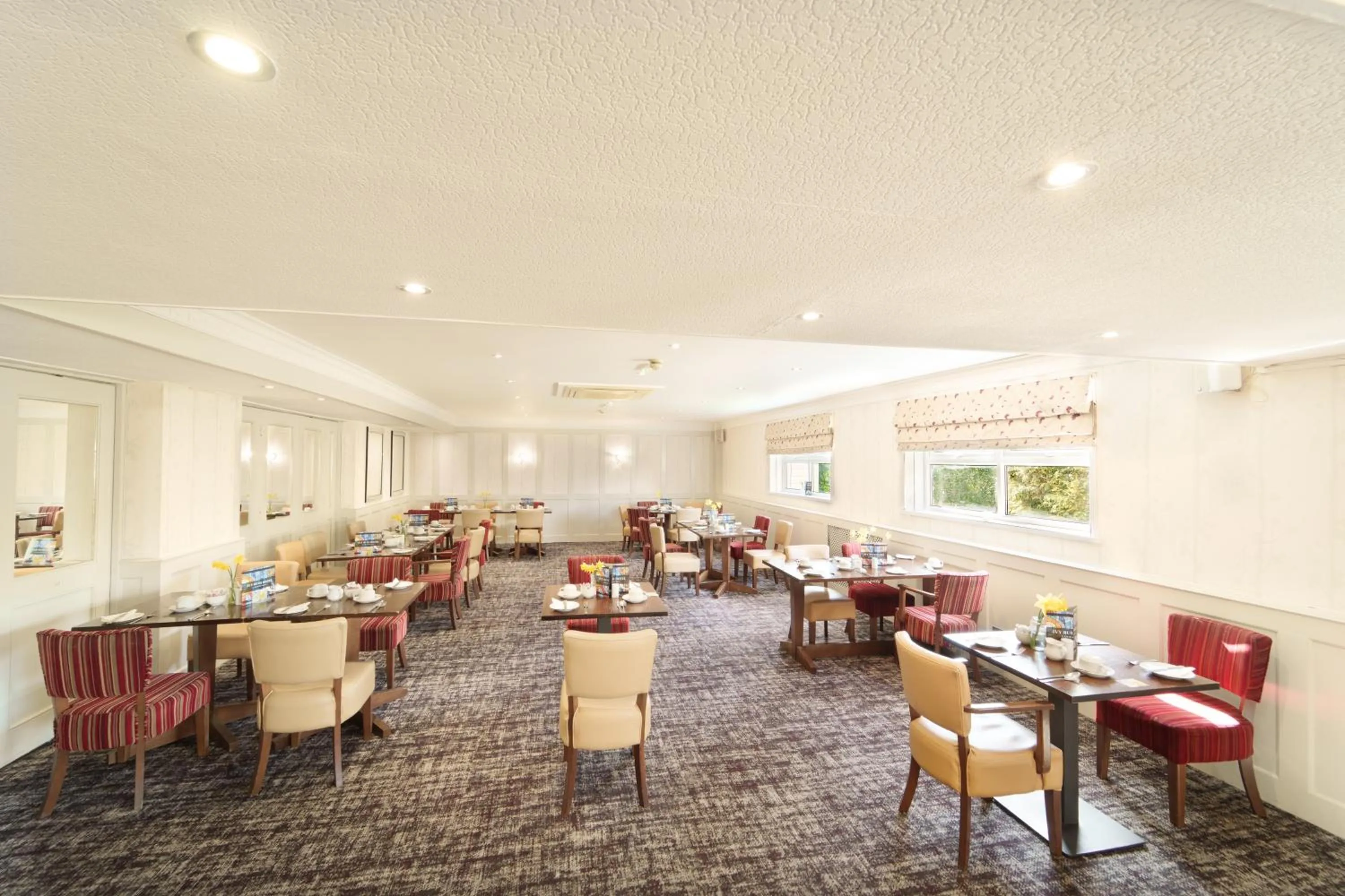 Restaurant/places to eat in Ivy Bush Royal Hotel by Compass Hospitality