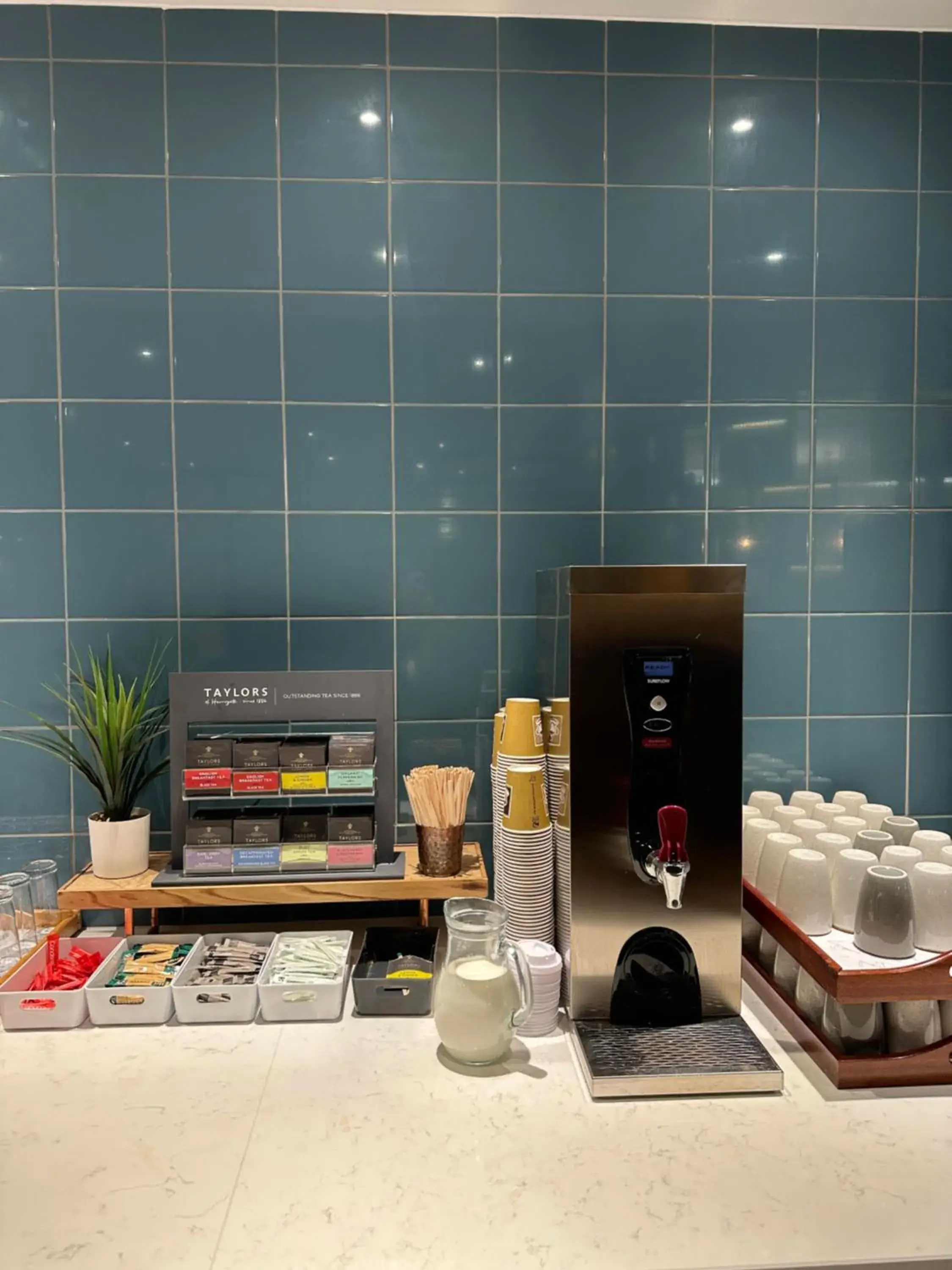 Food and drinks in DoubleTree by Hilton Stoke-on-Trent, United Kingdom Food and drinks in DoubleTree by Hilton Stoke-on-Trent, United Kingdom