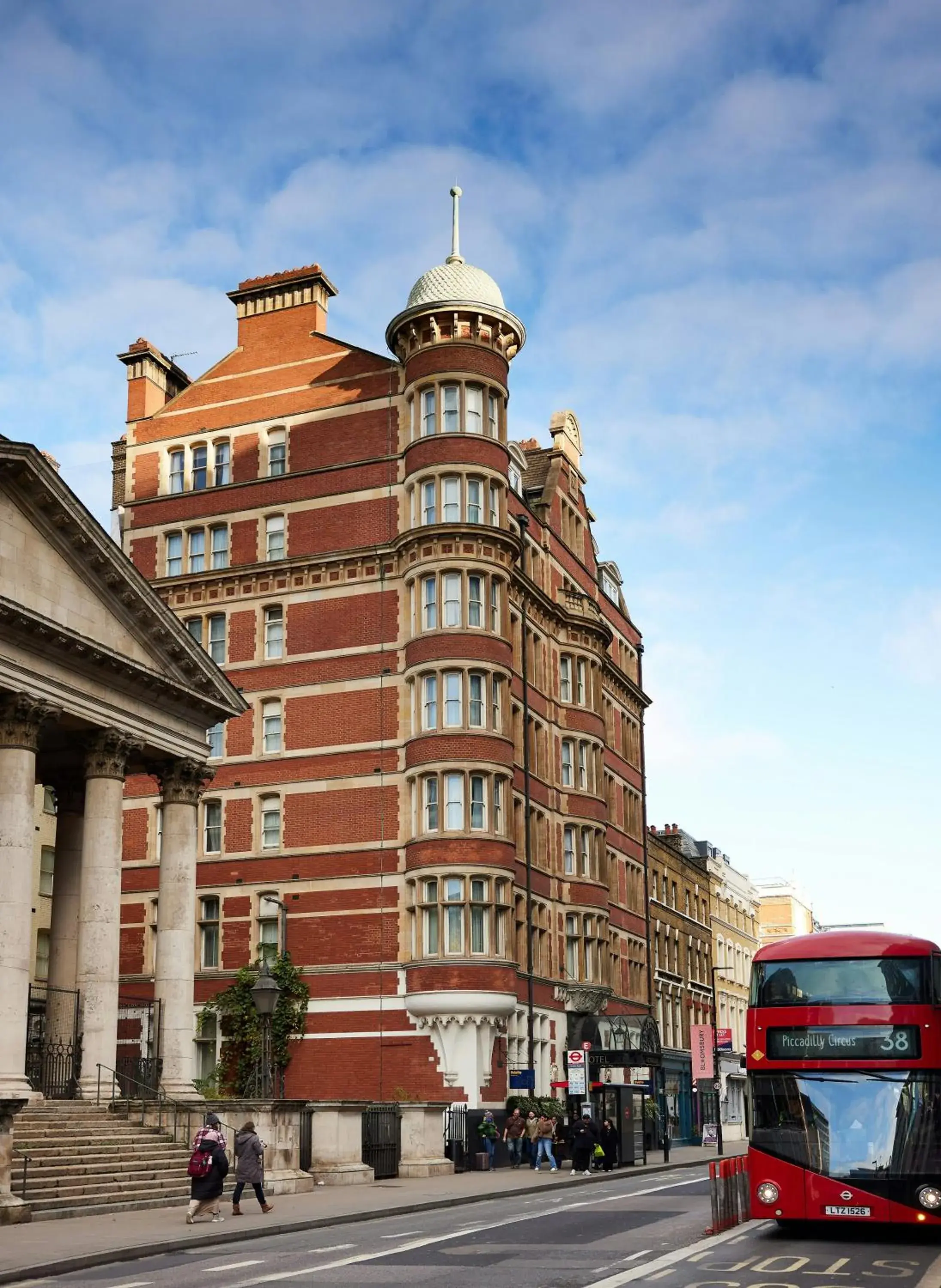 Property building in Thistle London Holborn Property building in Thistle London Holborn