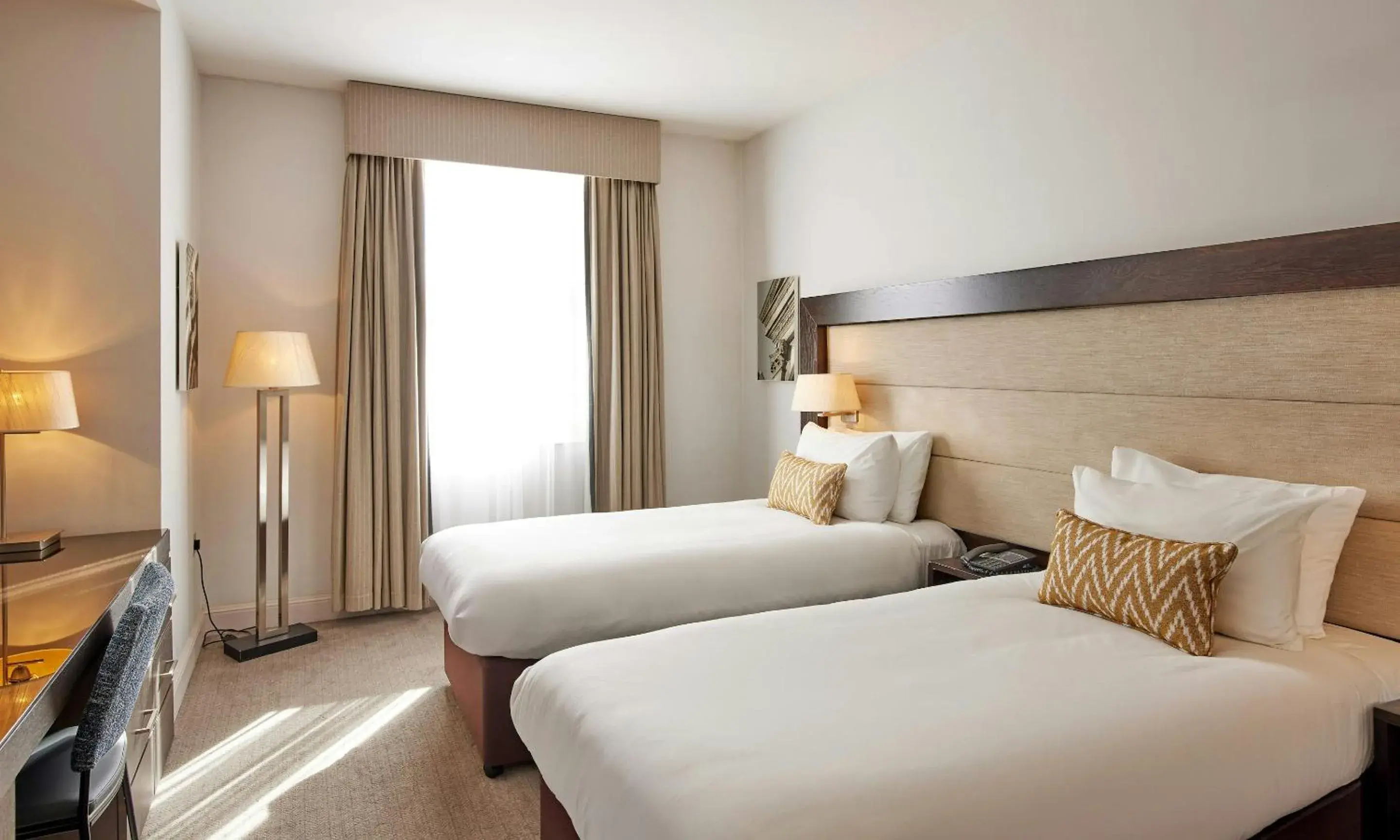 Bedroom, Bed in Thistle London Holborn Bedroom, Bed in Thistle London Holborn