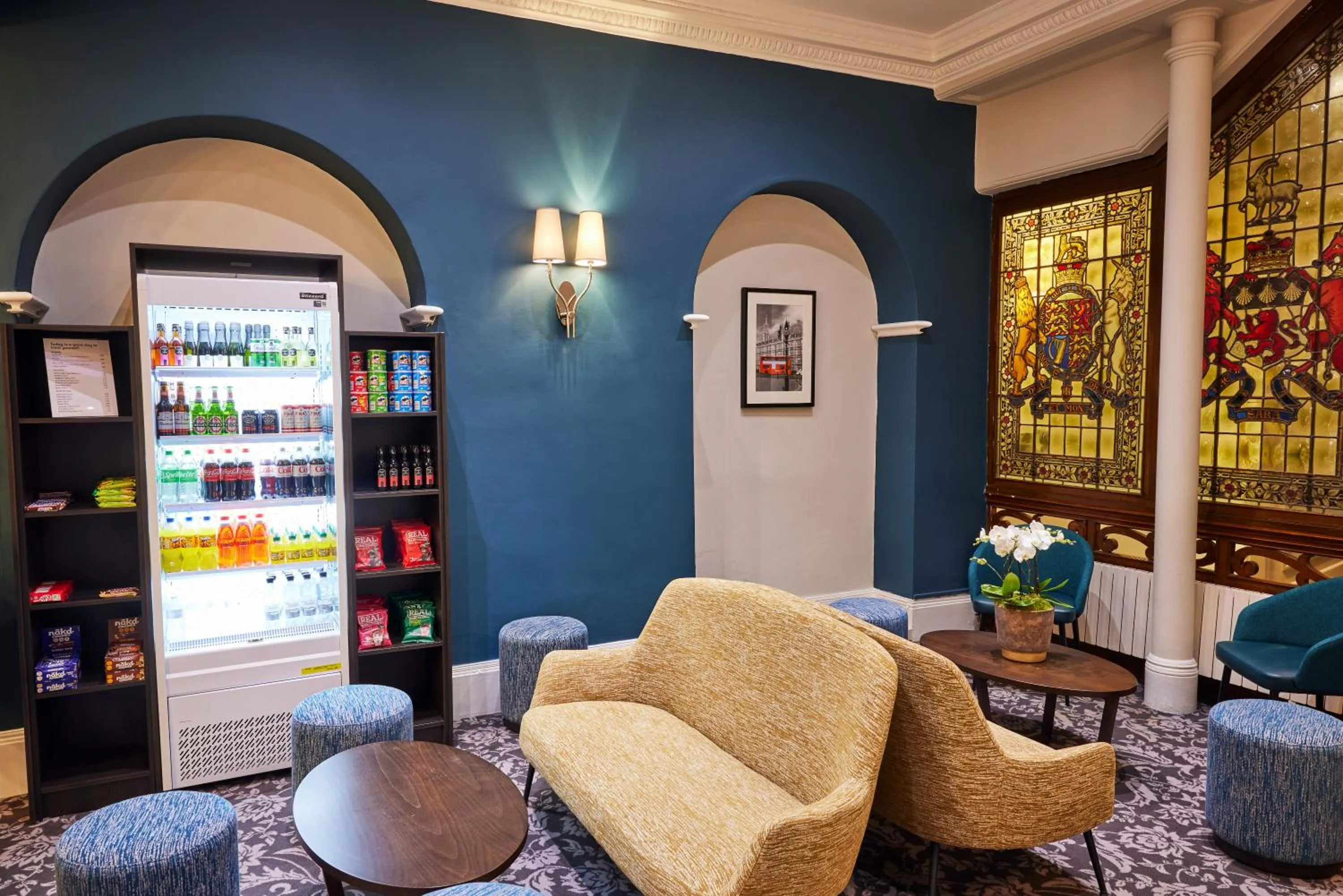 Lobby or reception in Thistle London Bloomsbury Park