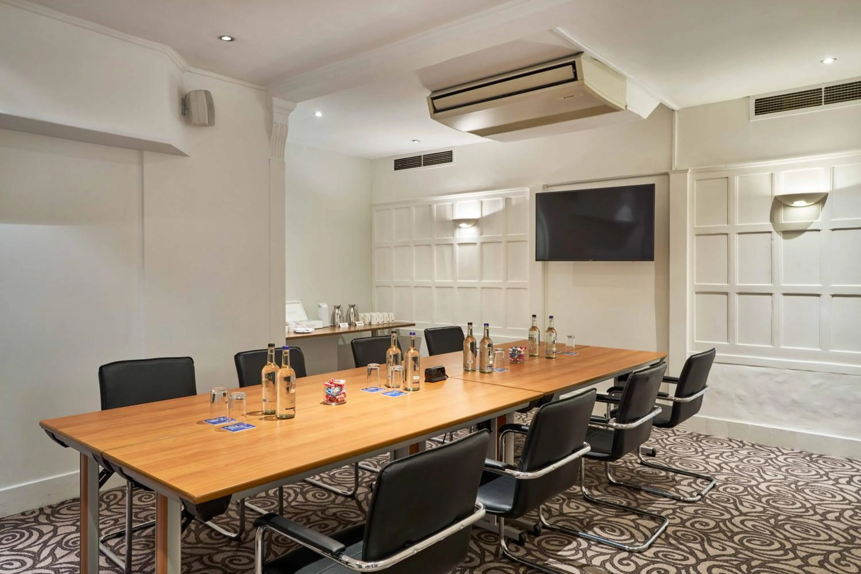 Business facilities in Thistle London Bloomsbury Park