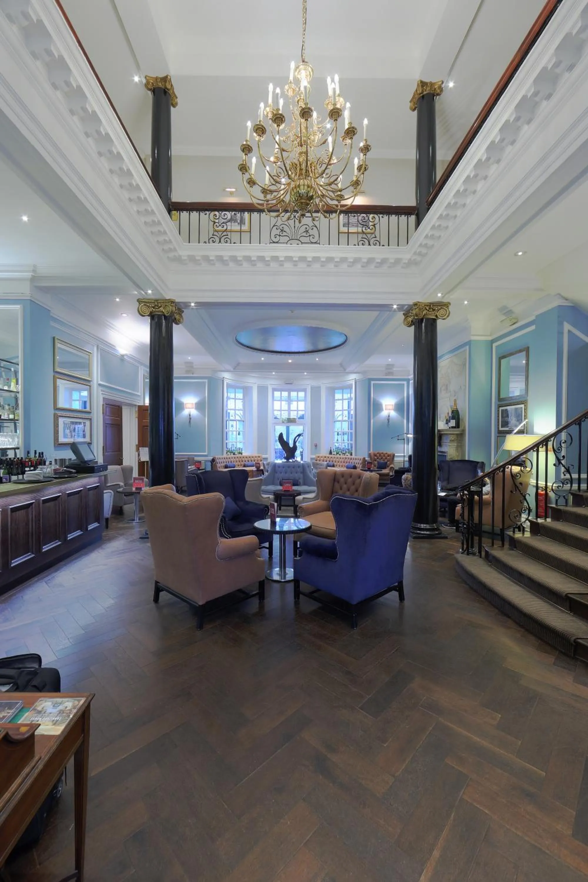 Lounge or bar in Hotel du Vin Cannizaro House Wimbledon