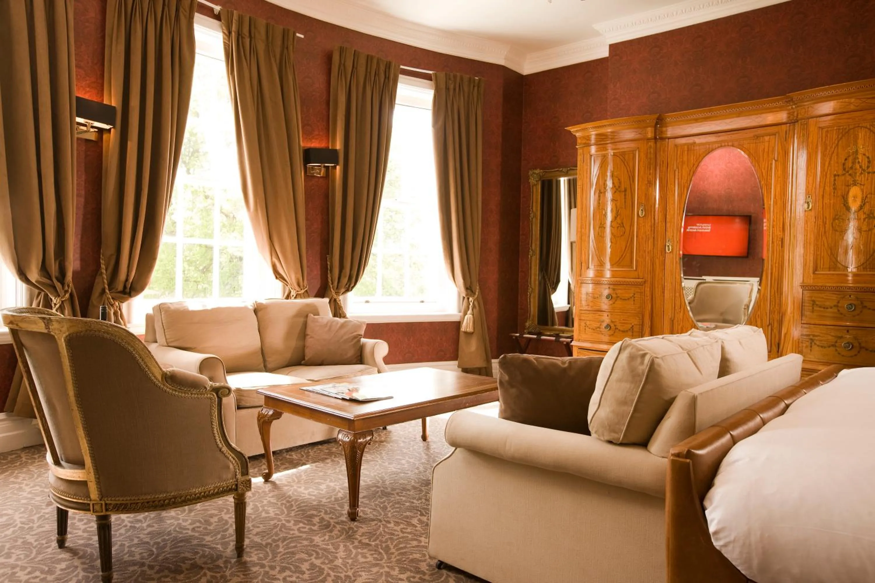 Bedroom in Hotel du Vin Cannizaro House Wimbledon