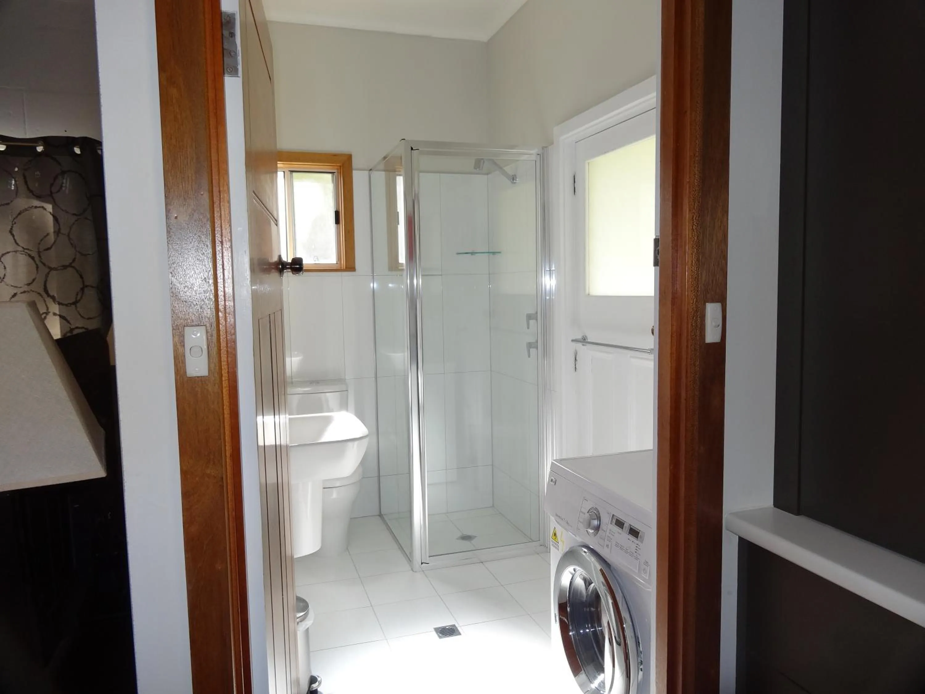 Bathroom in Mapperley Bed and Breakfast