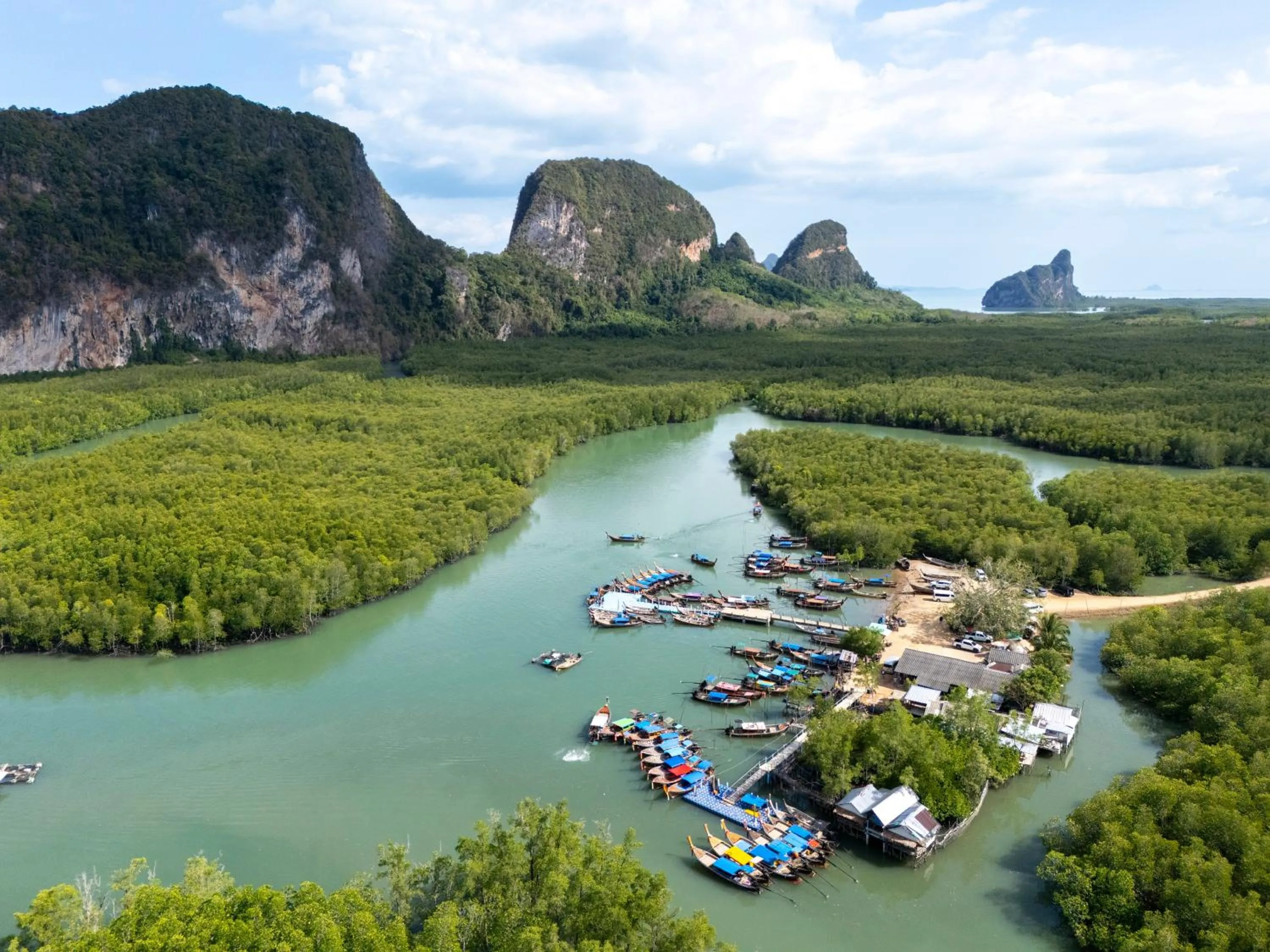 Activities in Sametnangshe Boutique