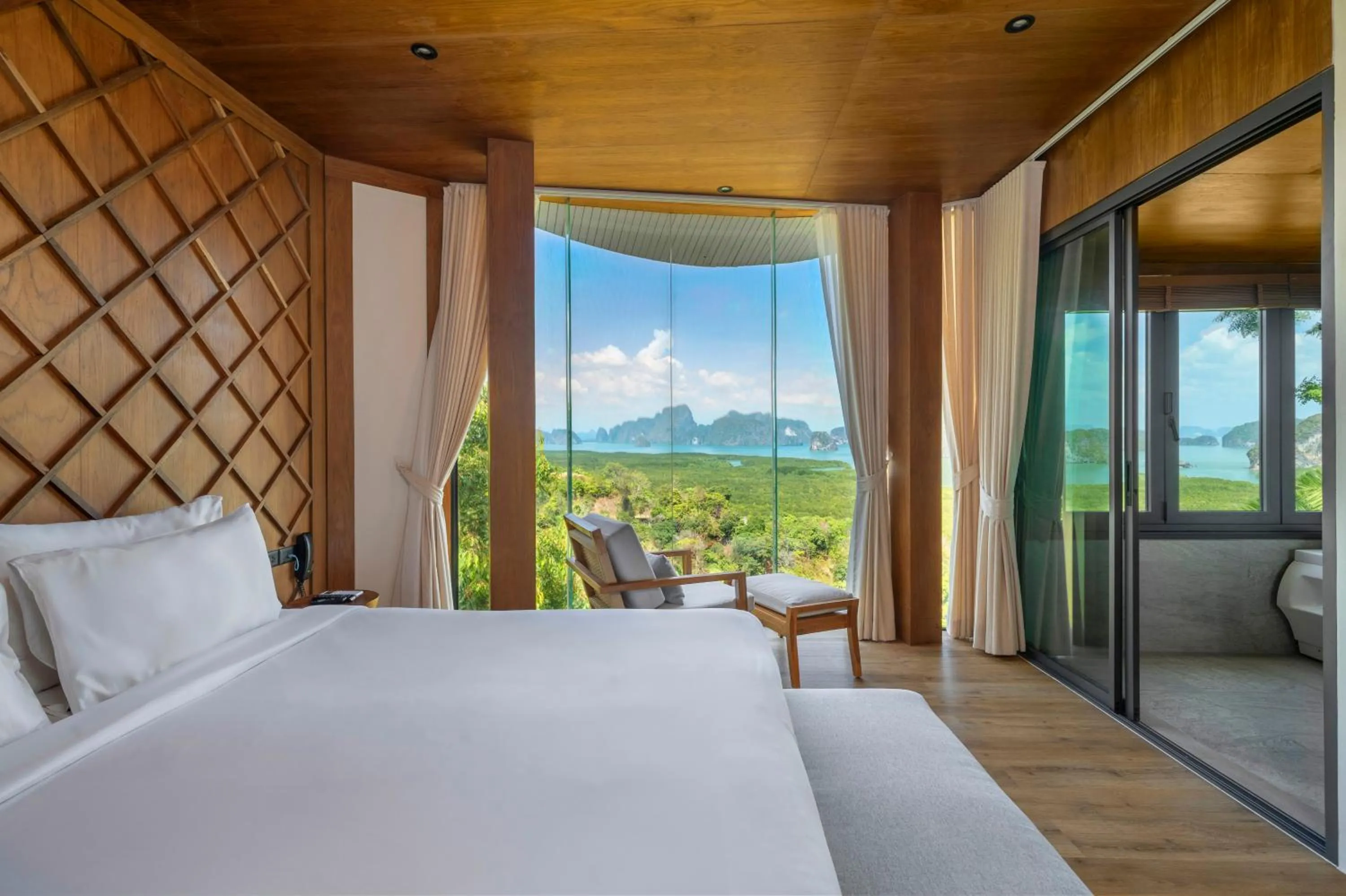 Bed in Sametnangshe Boutique