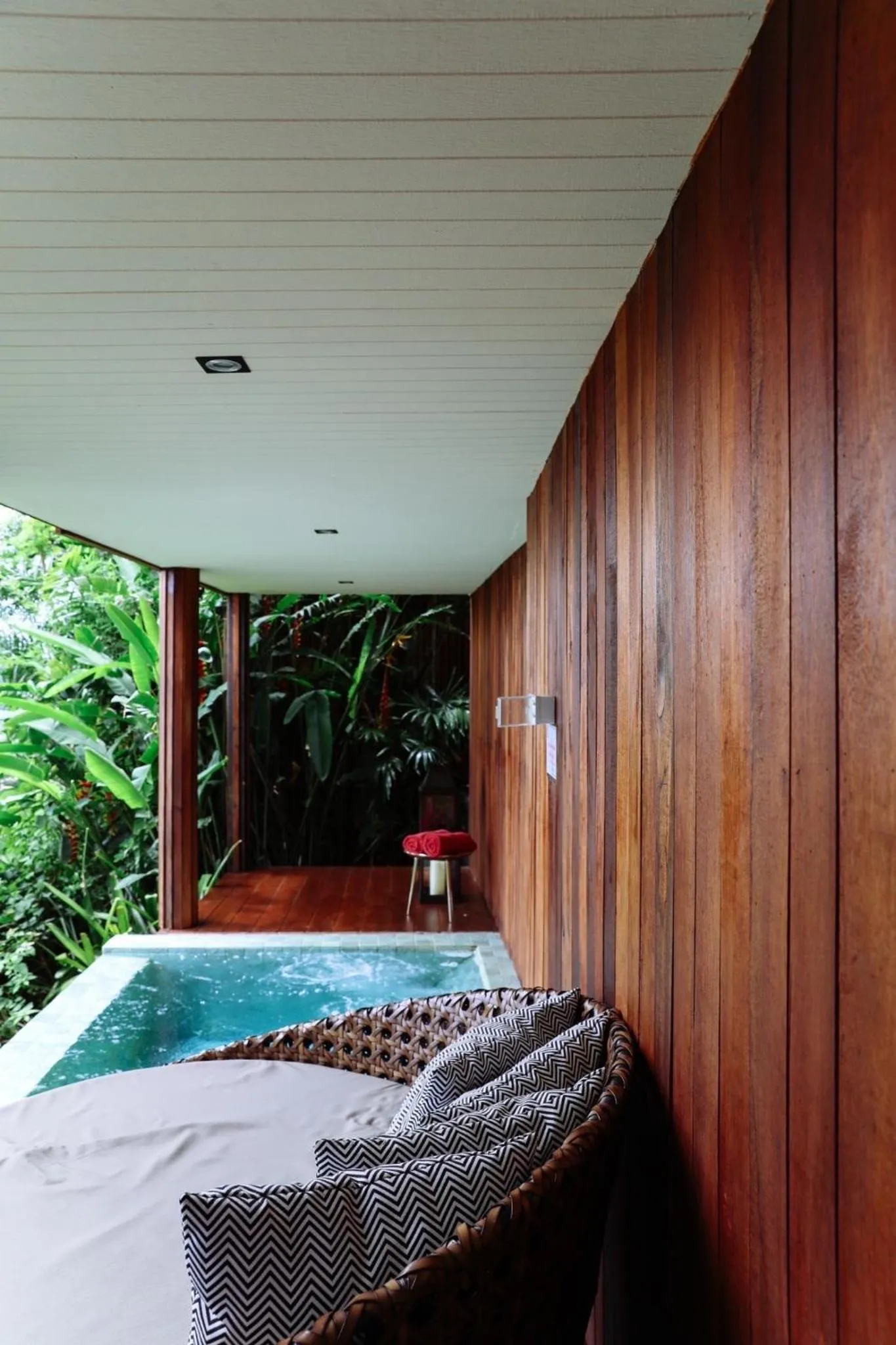 Swimming pool in Sametnangshe Boutique