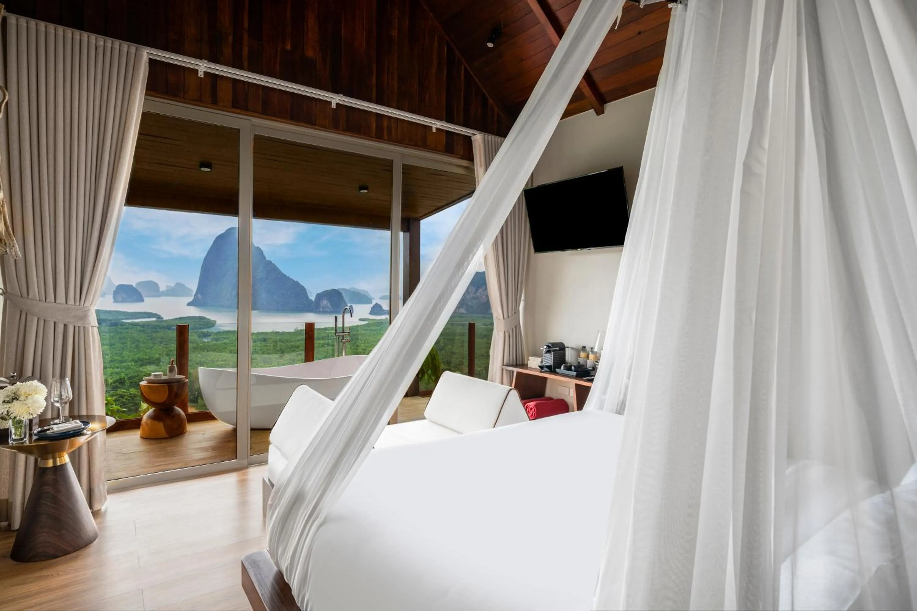 Natural landscape, Bed in Sametnangshe Boutique