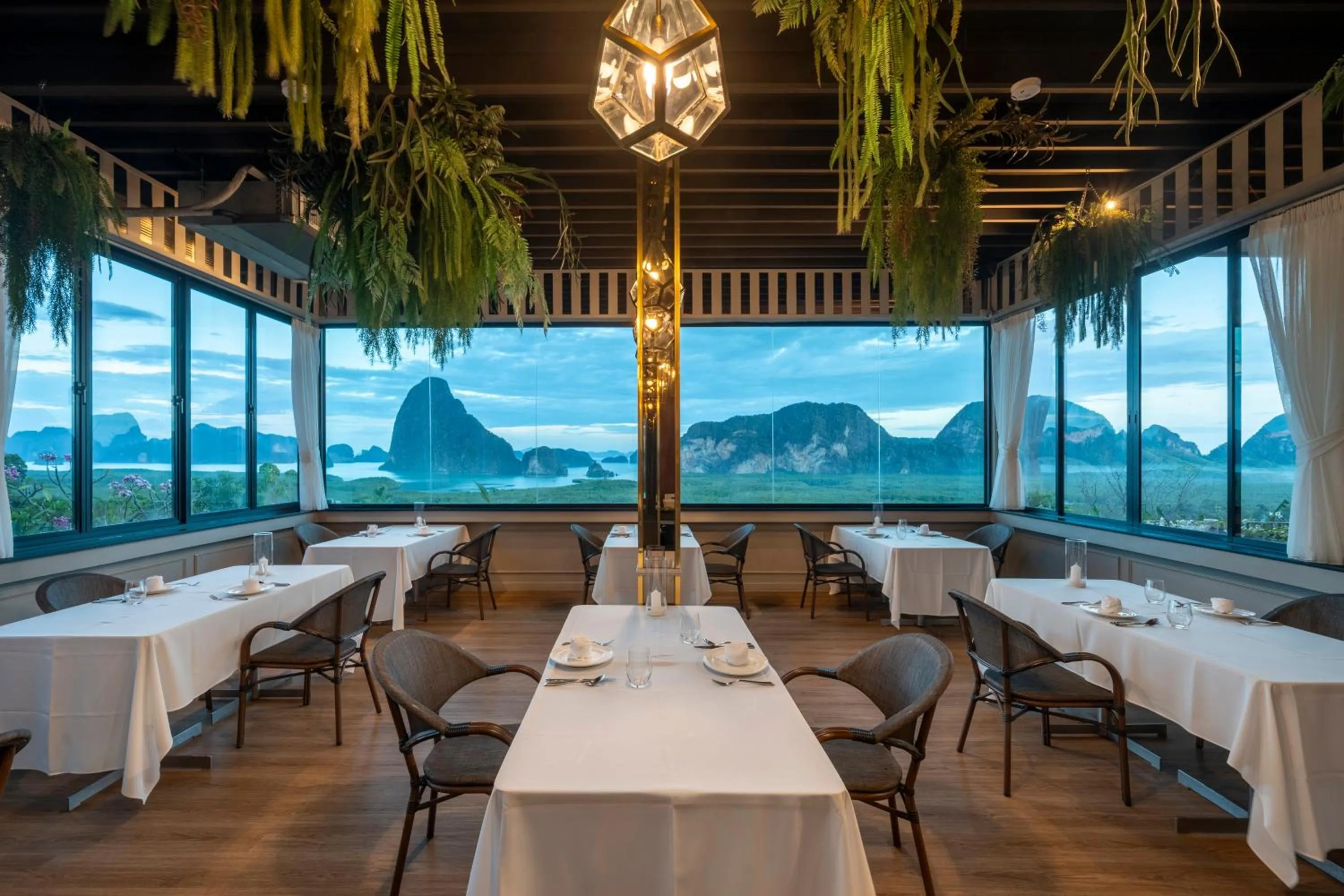 Restaurant/places to eat in Sametnangshe Boutique