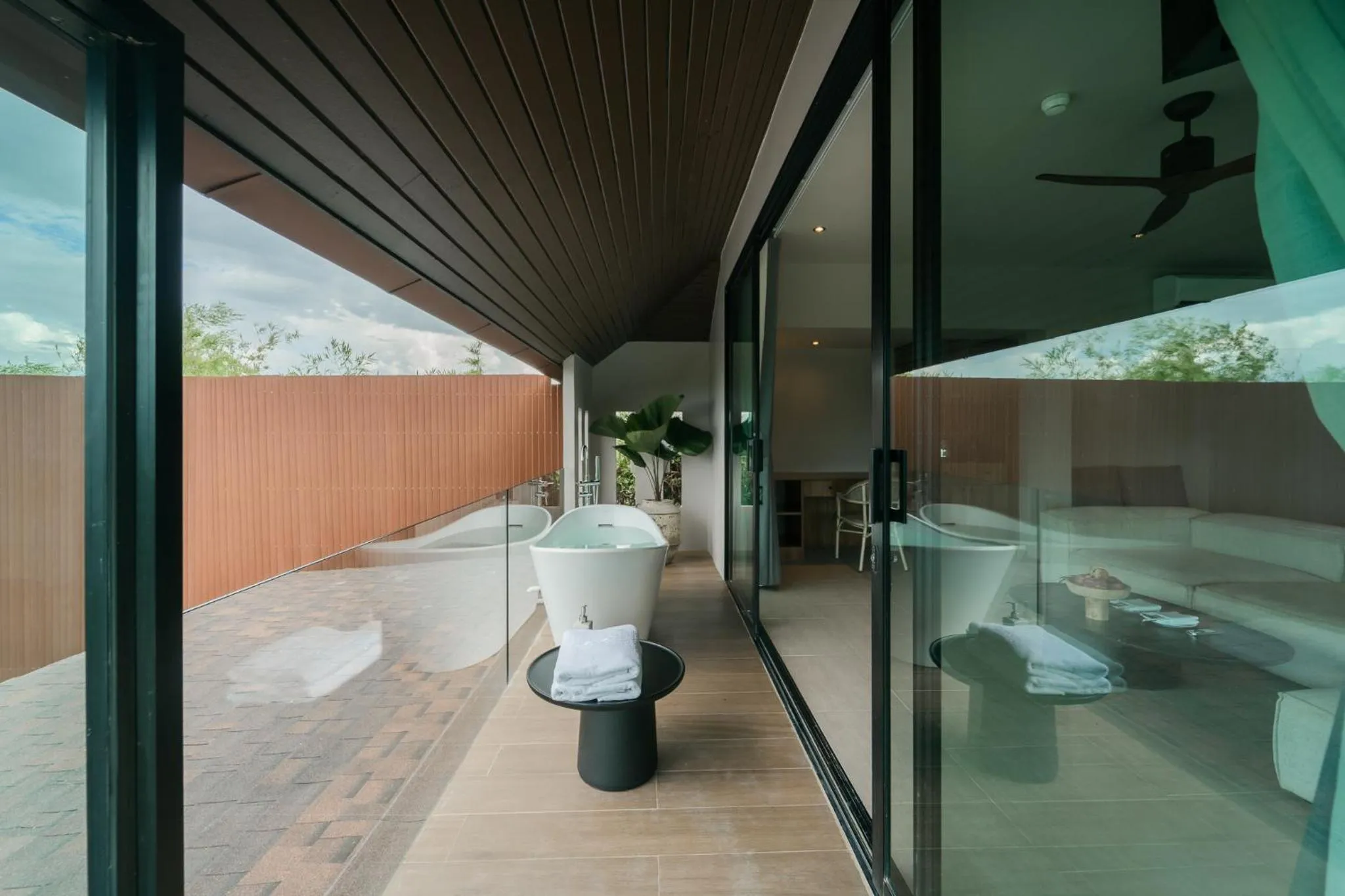 Shower in Sametnangshe Boutique