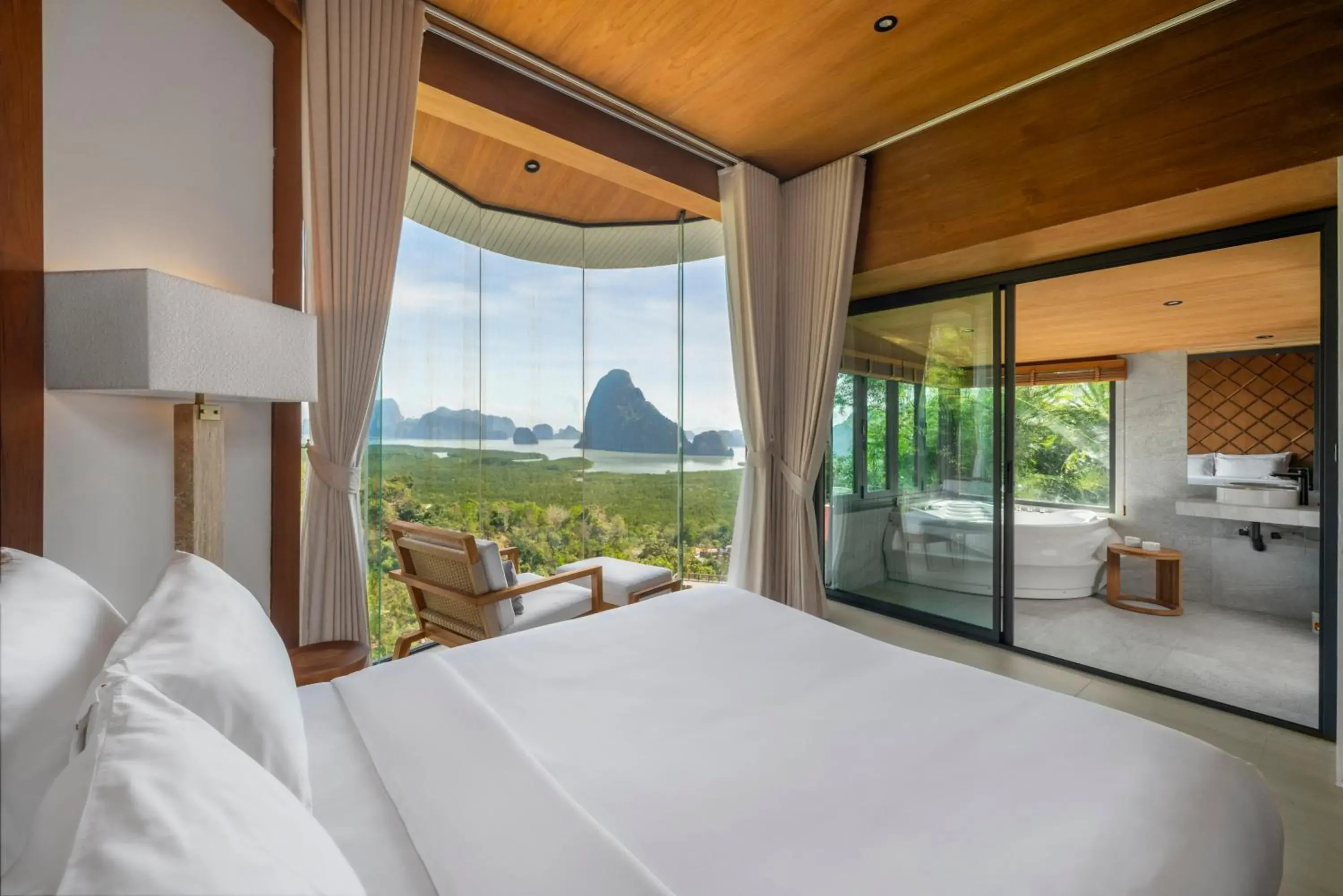 Seaview Villa with Twin Bed No. 16 in Sametnangshe Boutique Seaview Villa with Twin Bed No. 16 in Sametnangshe Boutique