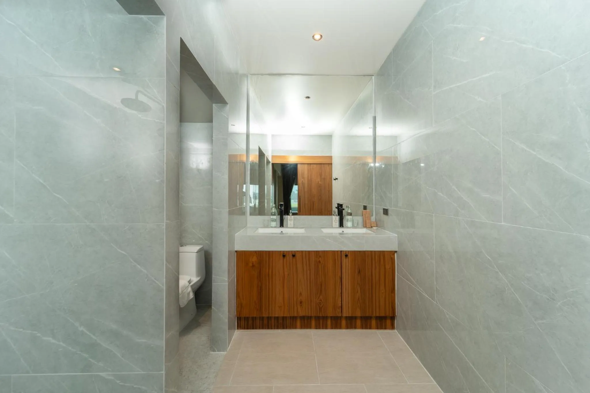 Bathroom in Sametnangshe Boutique