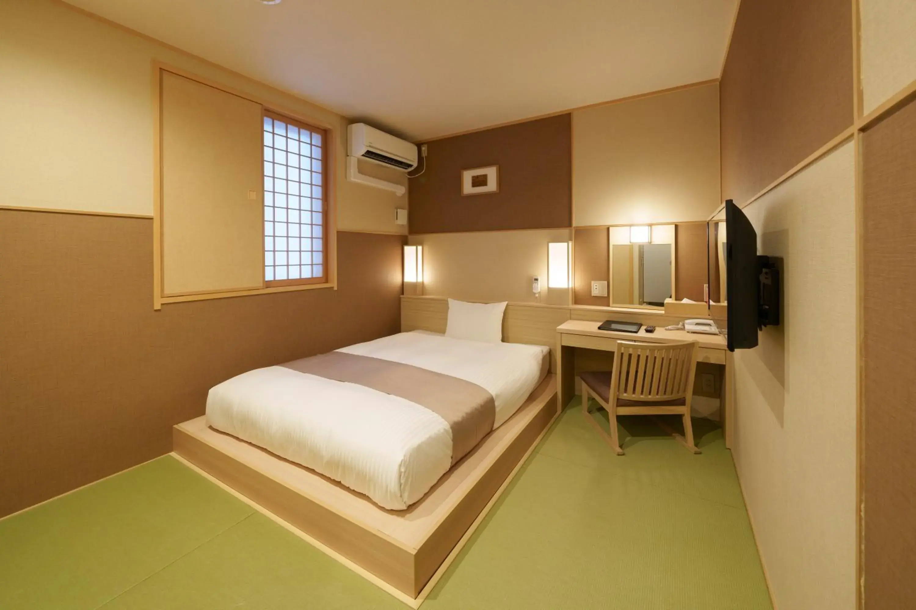 Bed in Waqoo Shitaderamachi Bed in Waqoo Shitaderamachi