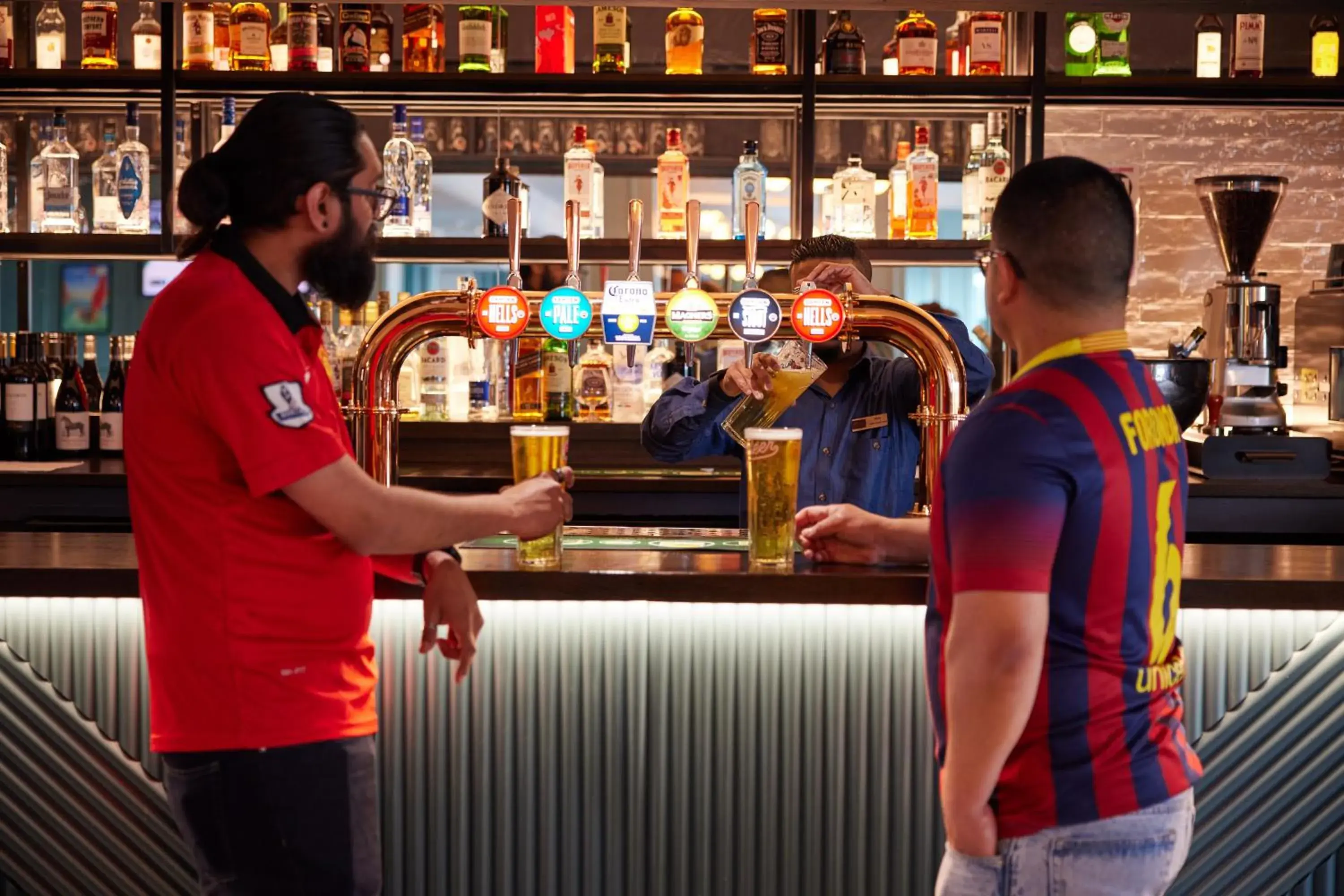 Restaurant/places to eat in Thistle London Heathrow Terminal 5 Restaurant/places to eat in Thistle London Heathrow Terminal 5