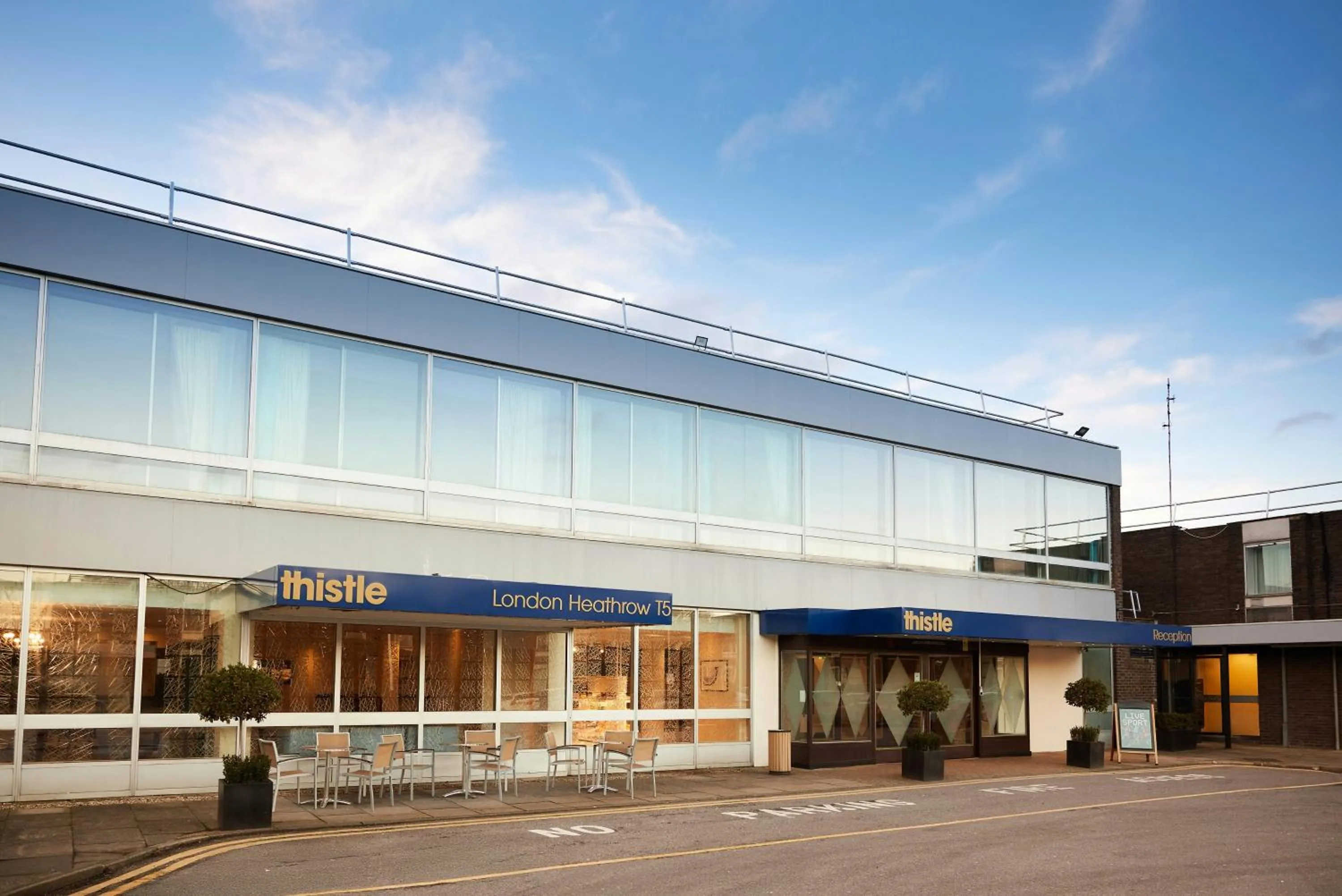 Property building in Thistle London Heathrow Terminal 5