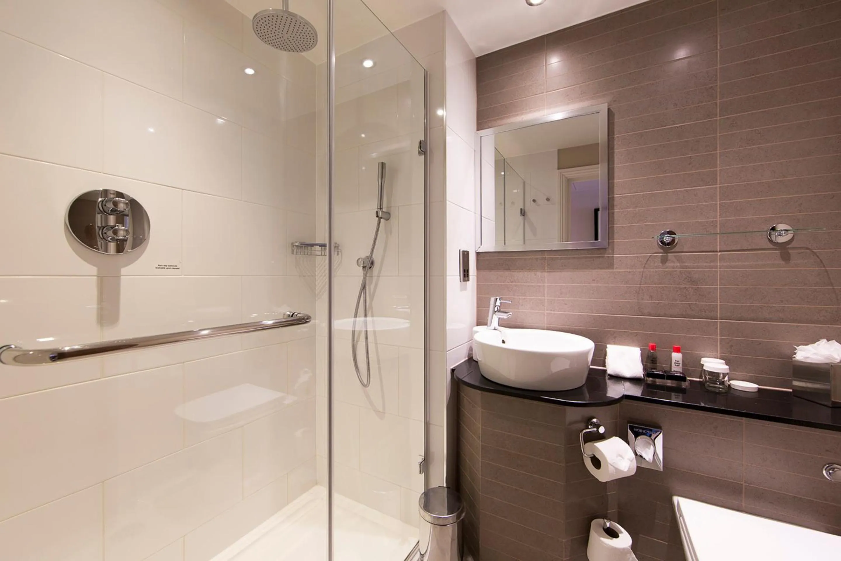 Bathroom in Thistle London Piccadilly