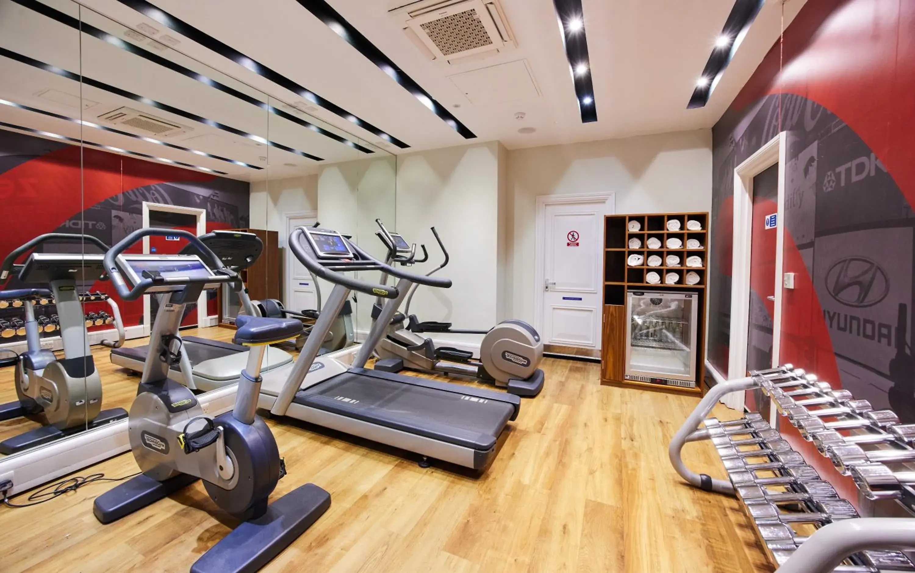 Fitness centre/facilities in Thistle London Piccadilly Fitness centre/facilities in Thistle London Piccadilly